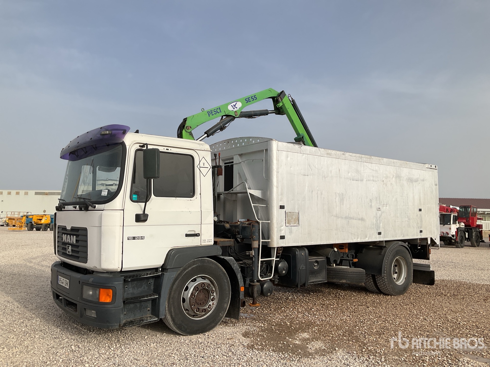 Aspect général with Image, coin avant gauche