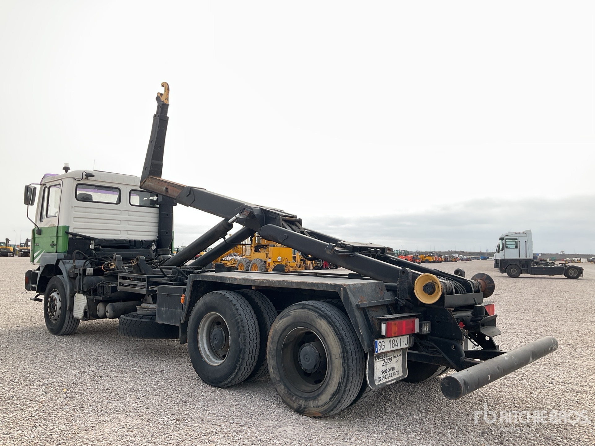 General Appearance with Bild, Ecke hinten links