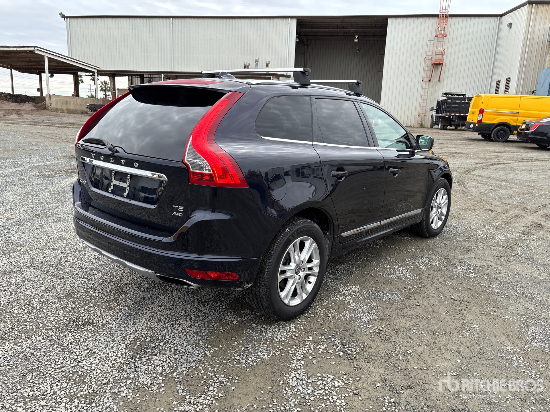 General Appearance with Image, coin arrière droit