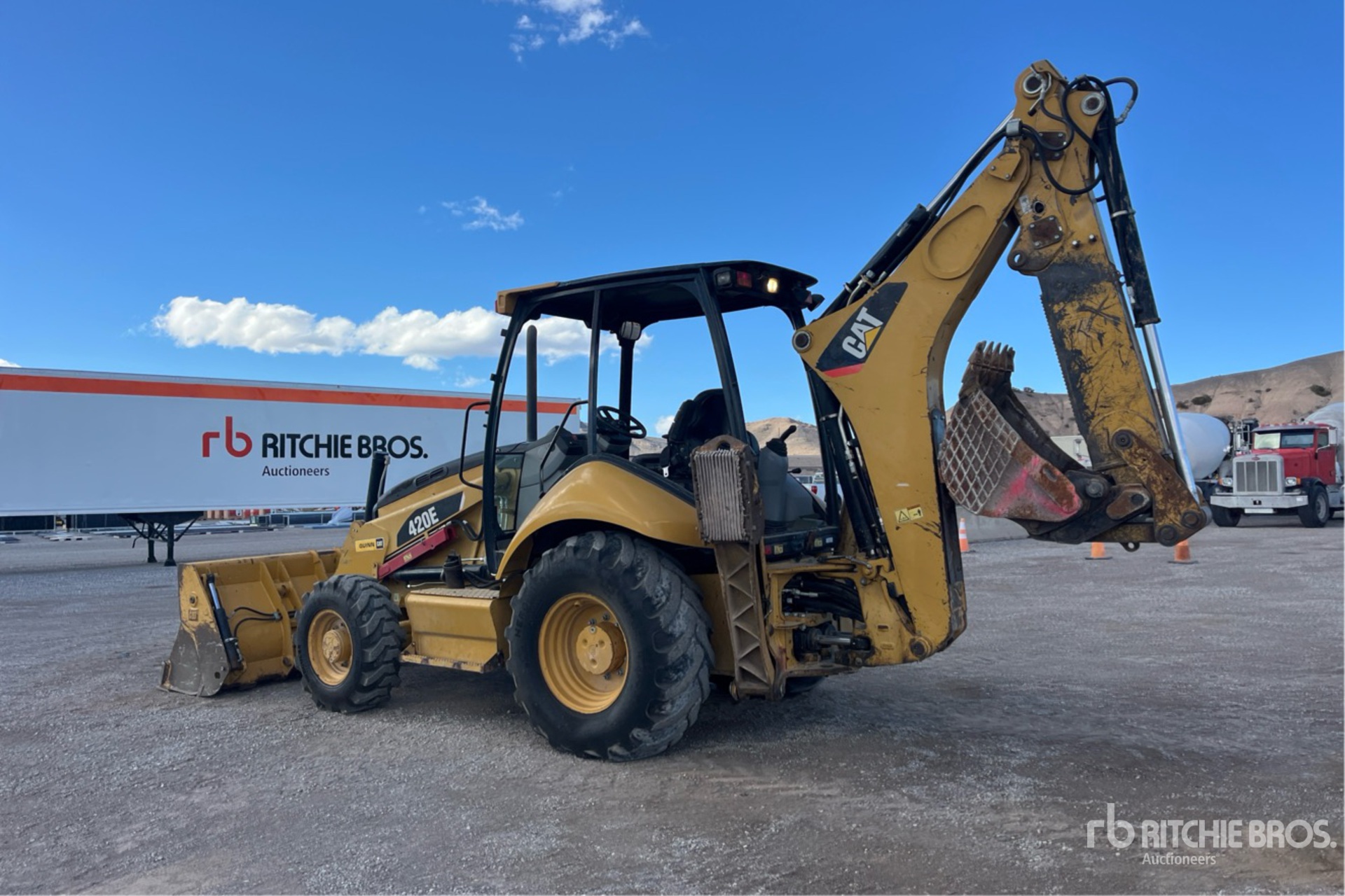 General Appearance with Bild, Ecke hinten links