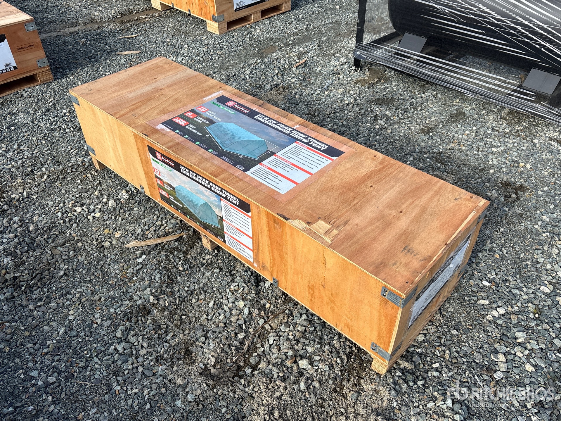 General Appearance with Picture, Left Front Corner