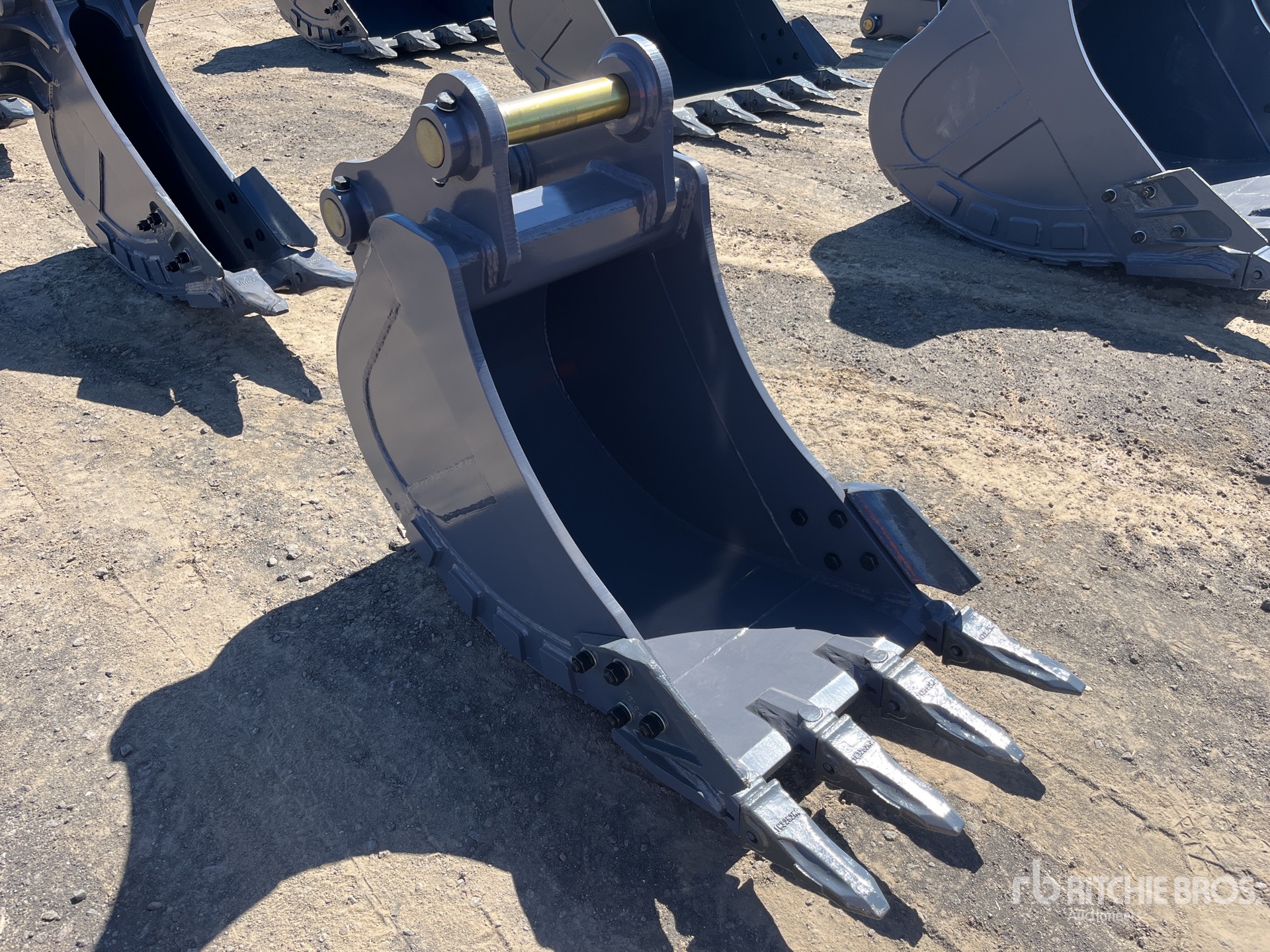 General Appearance with Bild, Ecke vorne rechts