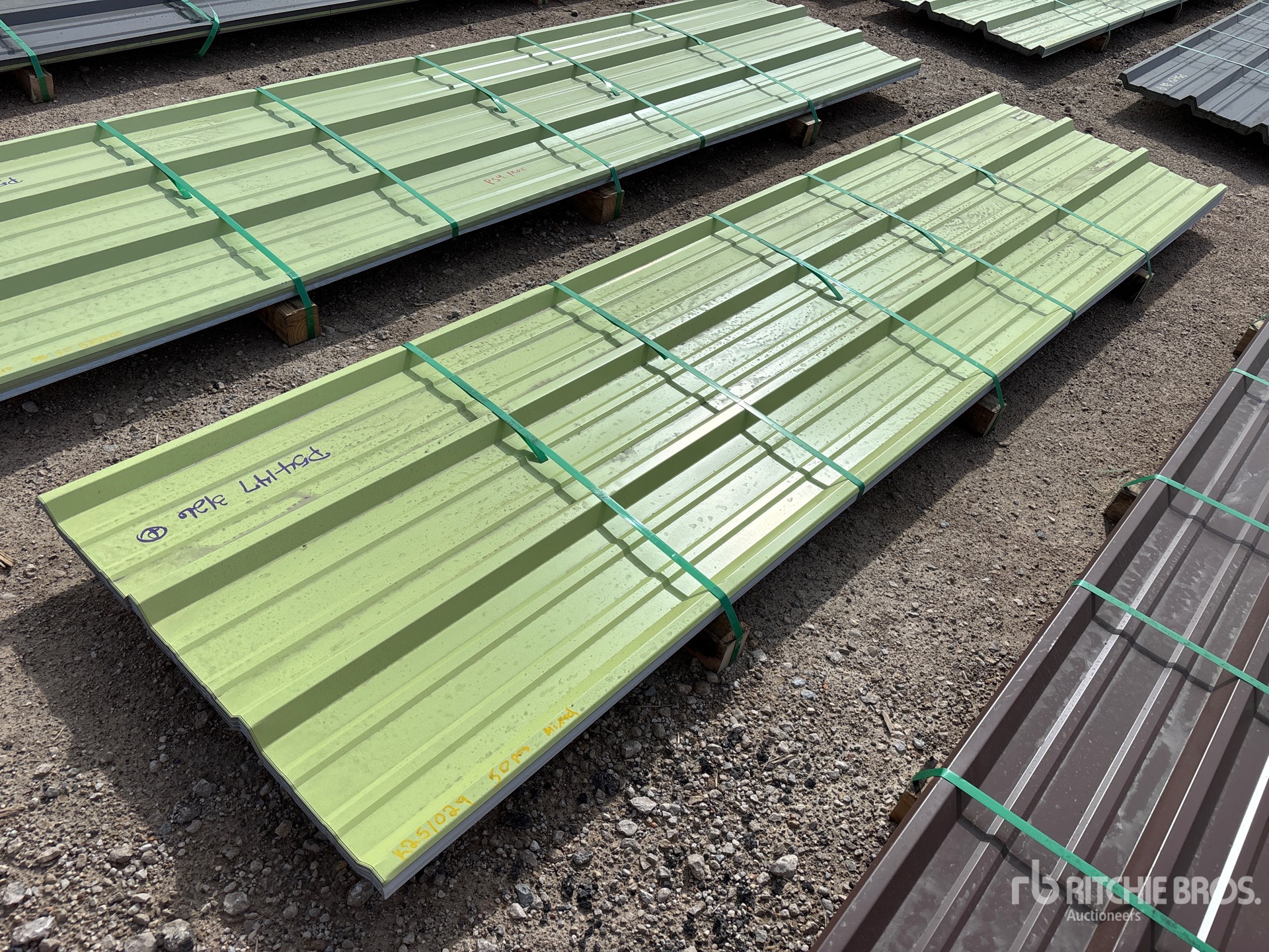 General Appearance with Zdjęcie, lewy dolny róg