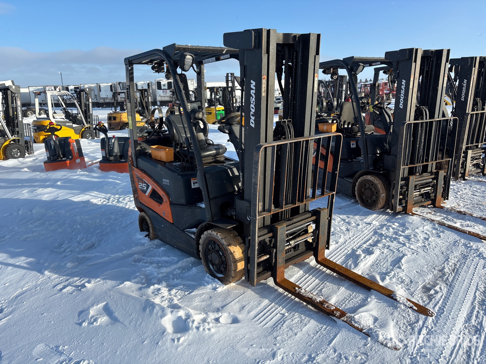 General Appearance with Imagen: esquina delantera derecha