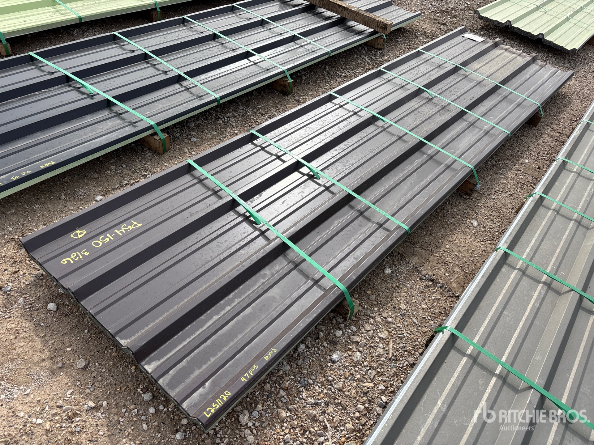 General Appearance with Zdjęcie, lewy dolny róg