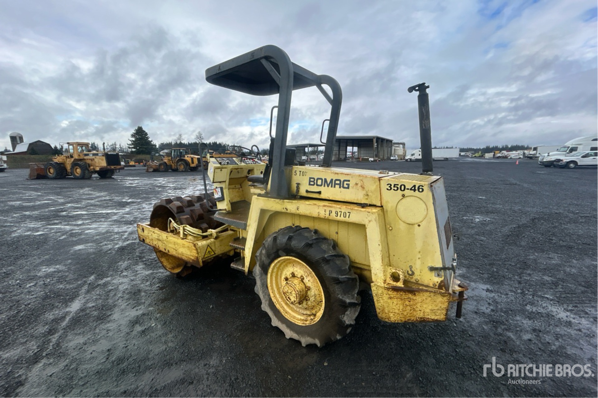 General Appearance with Image, coin arrière gauche