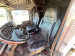 Cab with Sedili/braccioli