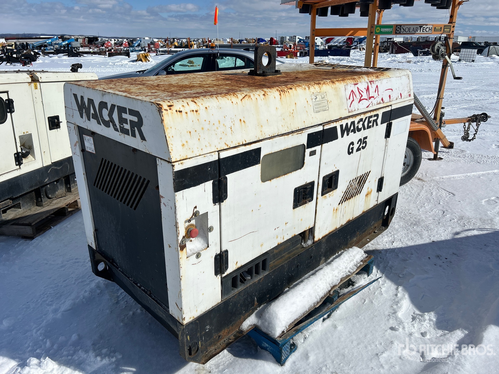 General Appearance with Picture, Right Rear Corner