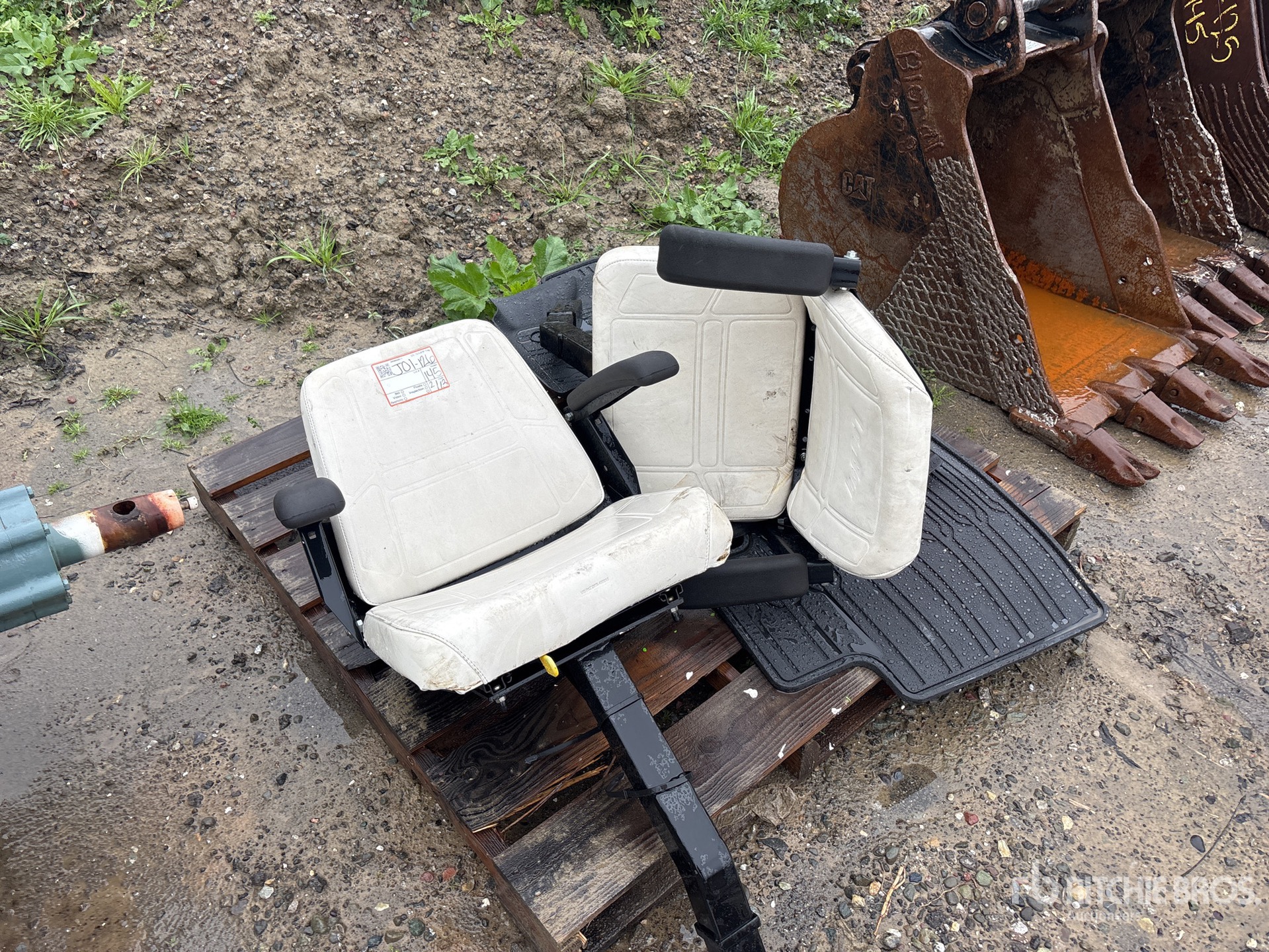 Aspect général with Image, coin avant gauche