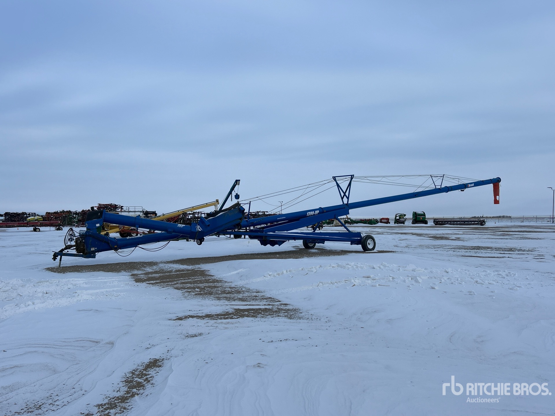 General Appearance with Bild, Ecke vorne links