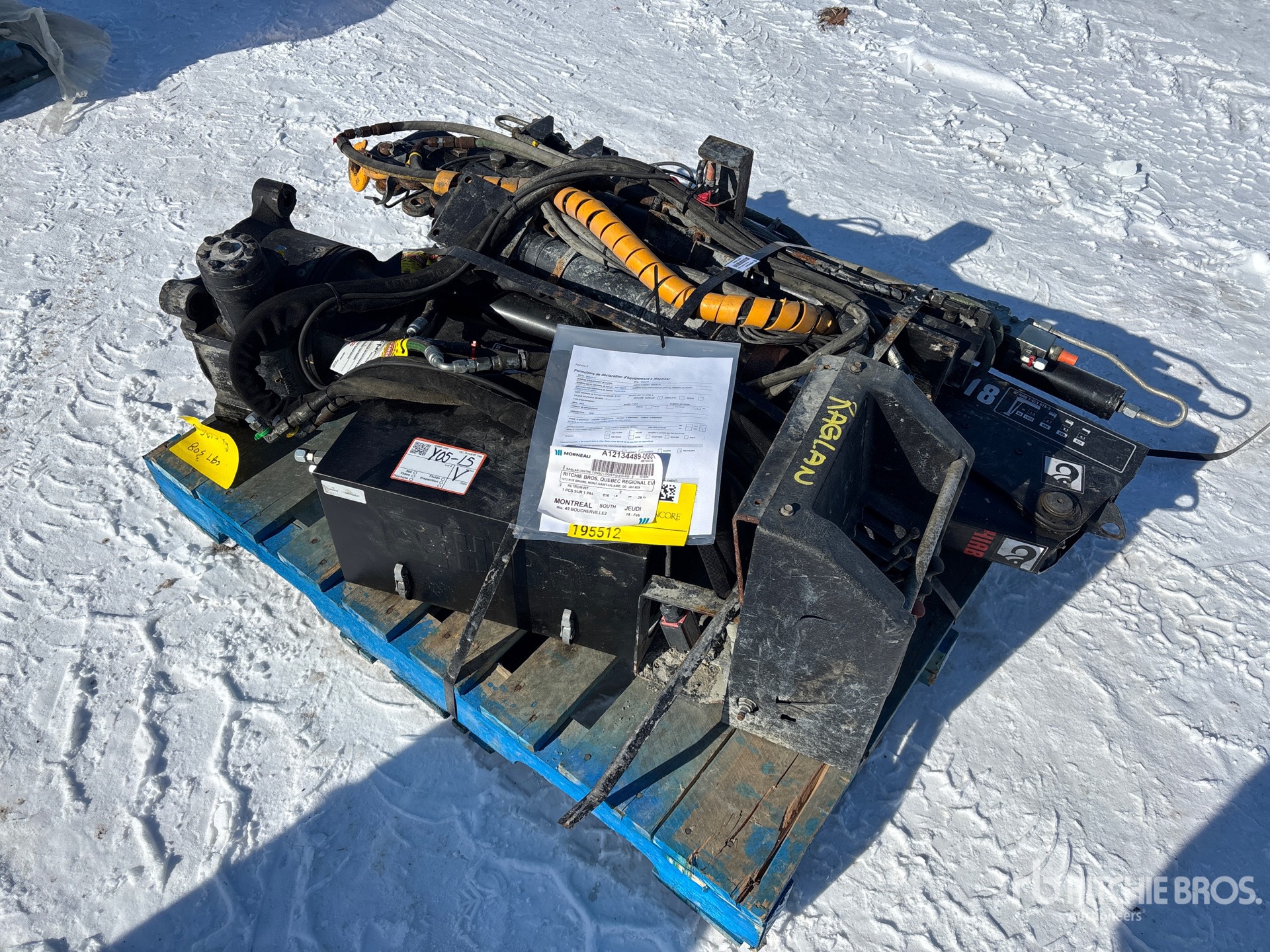 General Appearance with Image, coin avant gauche