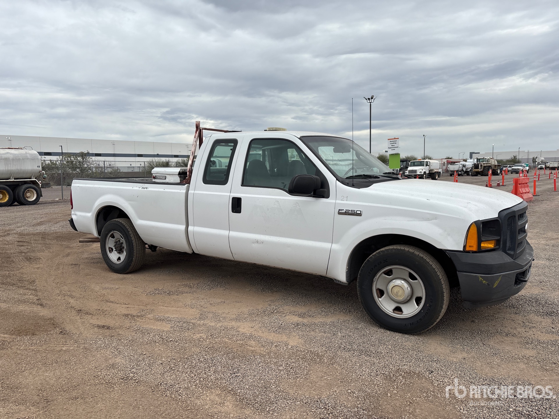 General Appearance with Picture, Right Front Corner