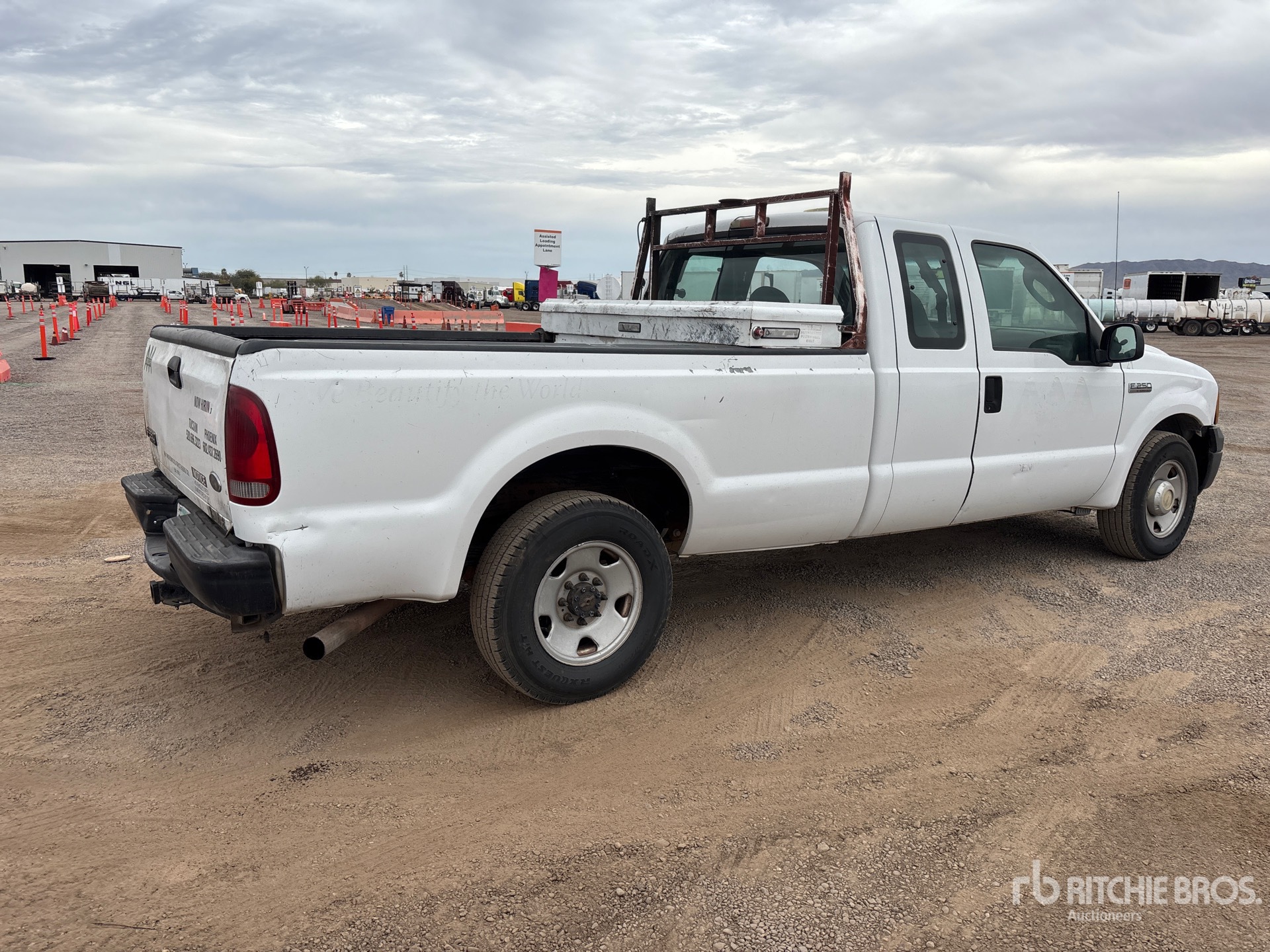 General Appearance with Picture, Right Rear Corner