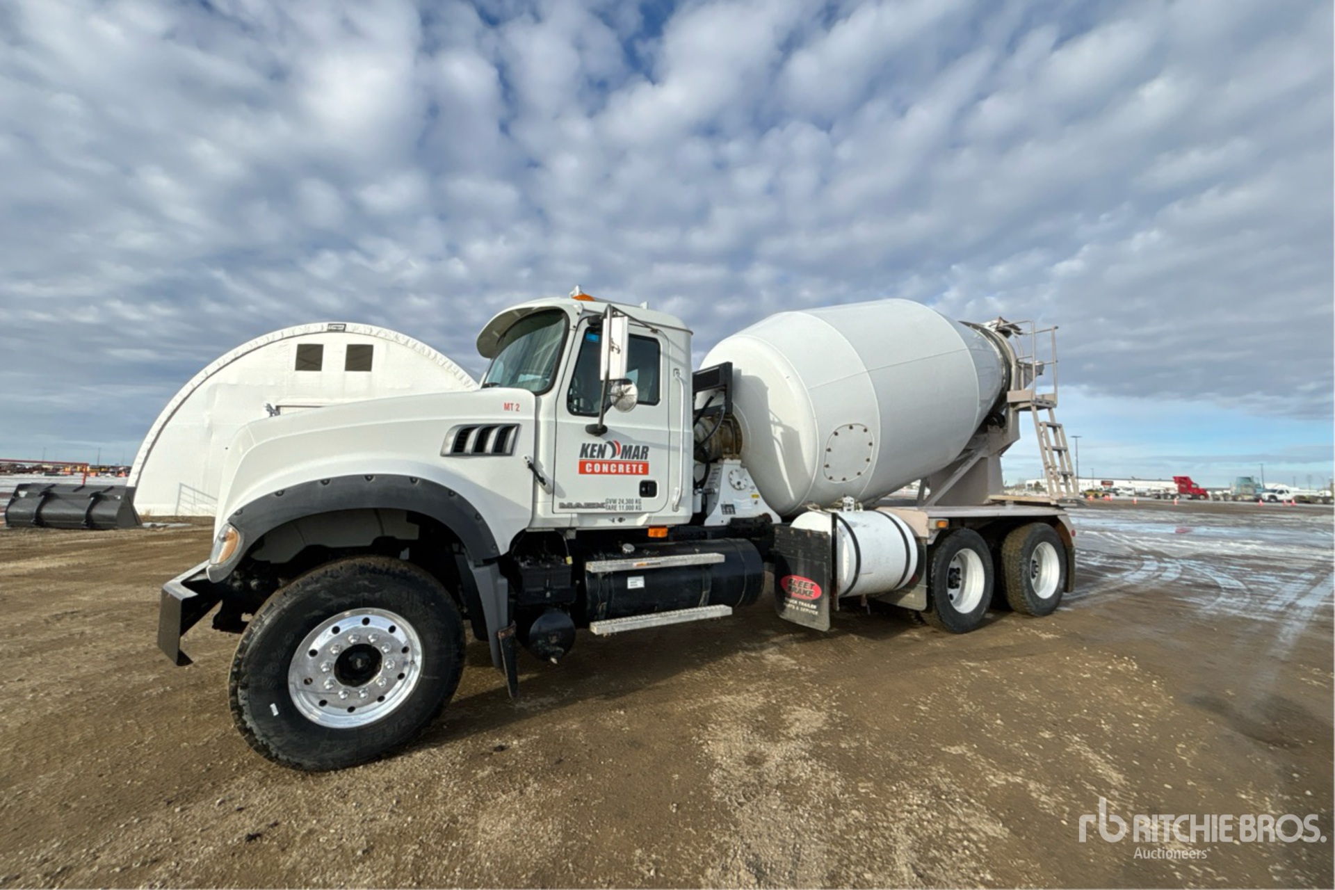 General Appearance with Picture, Left Front Corner