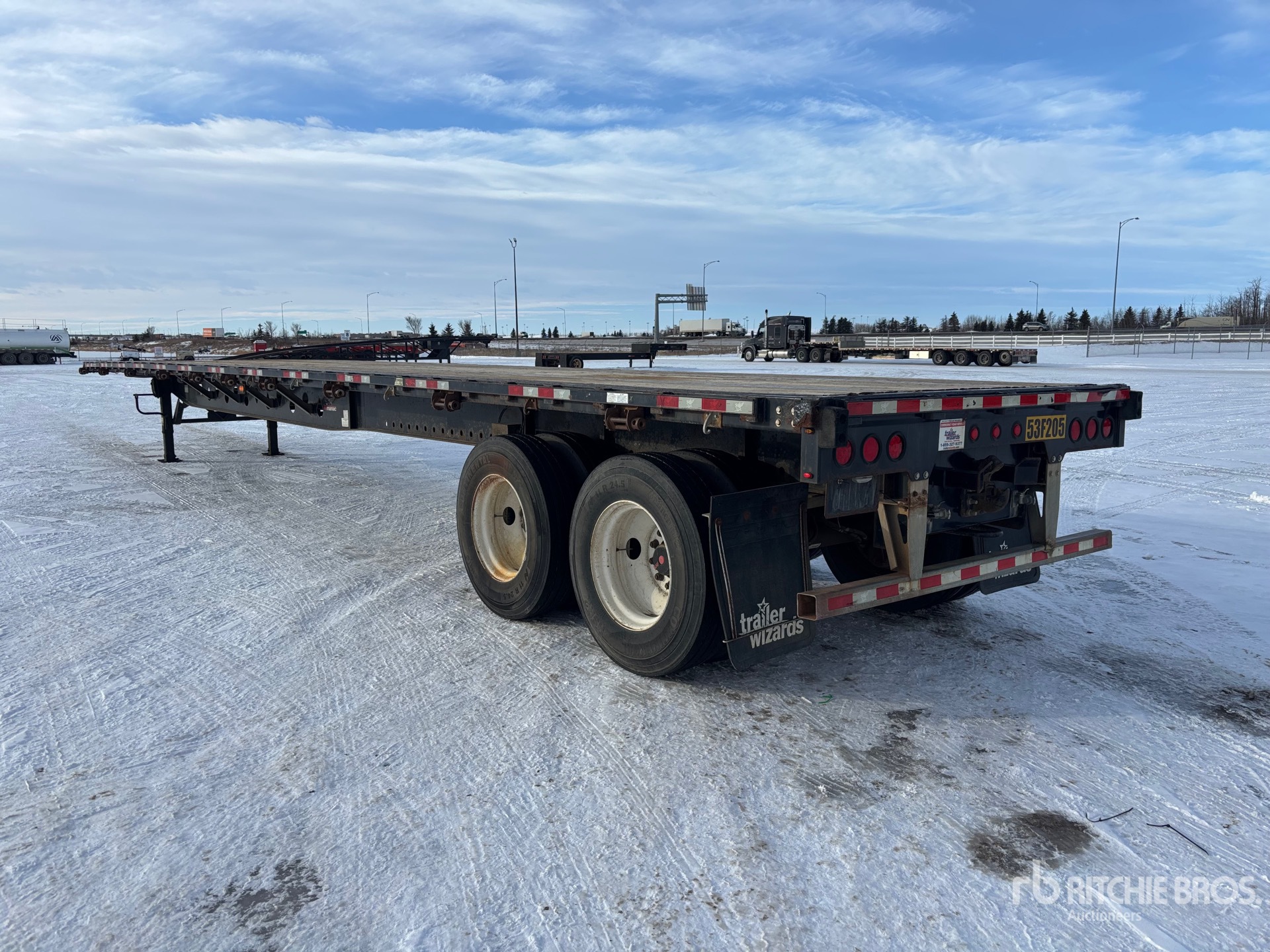 General Appearance with Imagen: esquina trasera izquierda