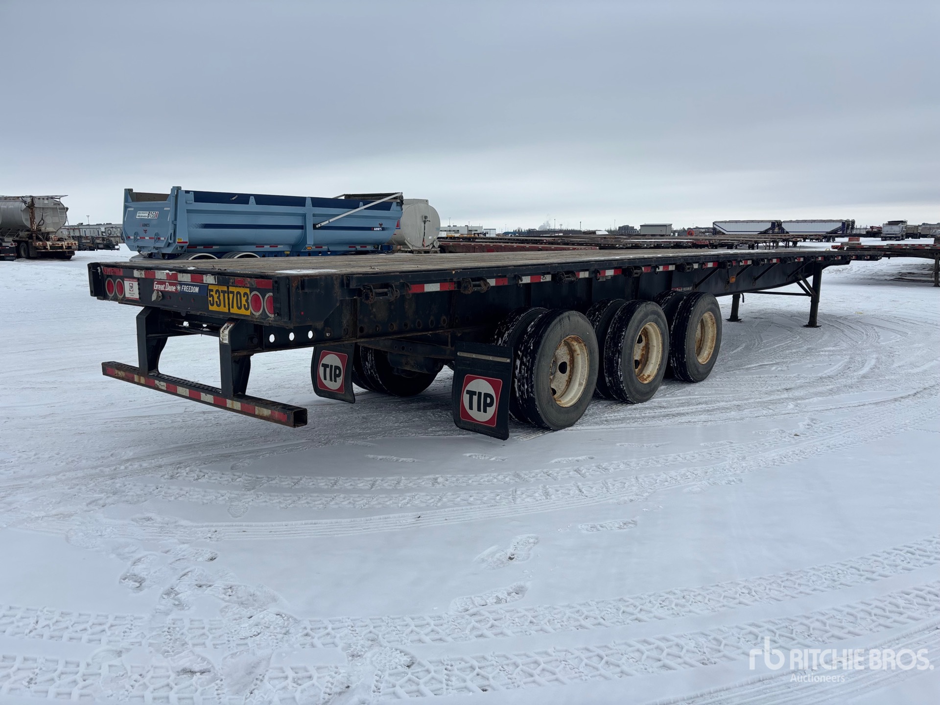 General Appearance with Bild, Ecke hinten rechts