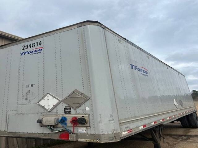 2015 Stoughton DVW-2855-C-WDG S/A Van Trailer