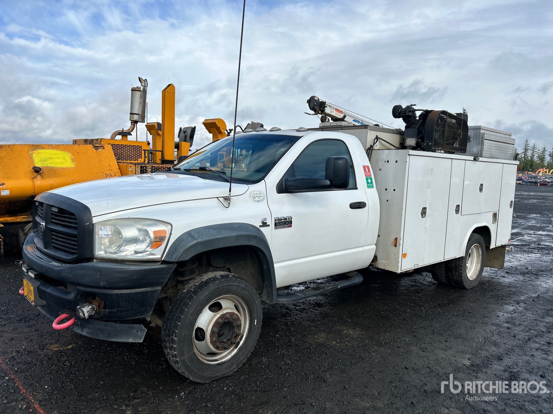 General Appearance with Image, coin avant gauche