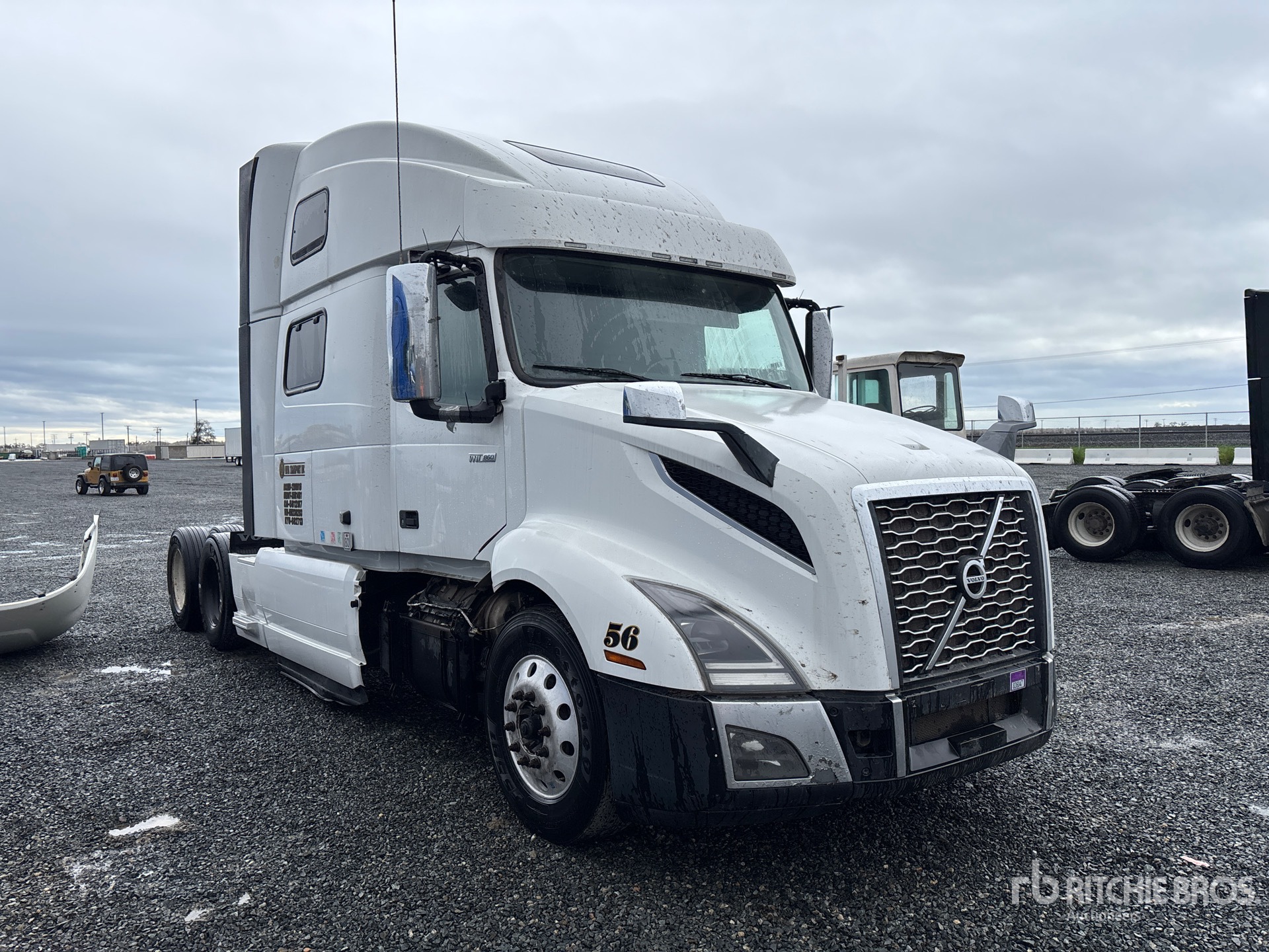 General Appearance with Picture, Right Front Corner