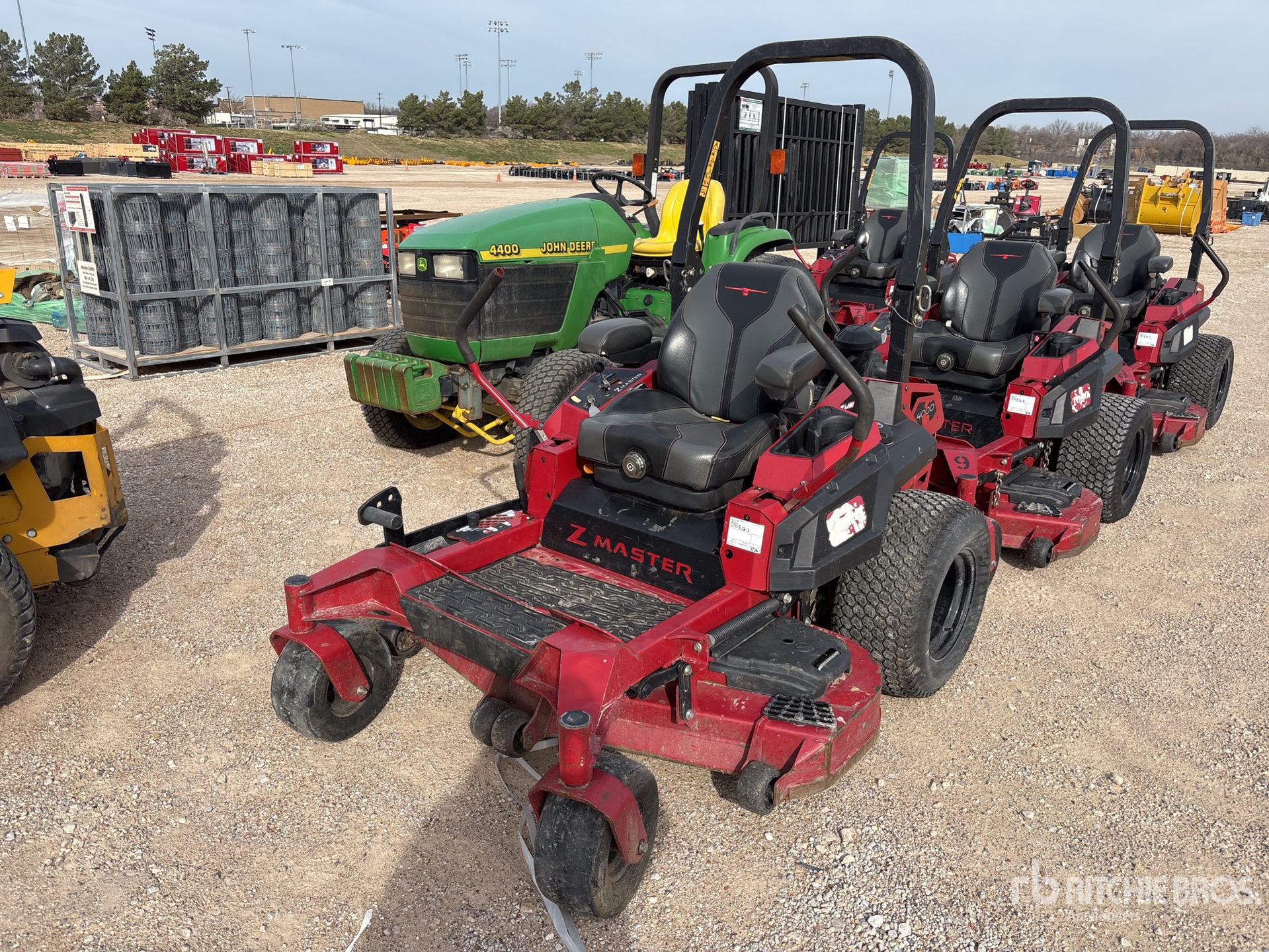 General Appearance with Featured Photo