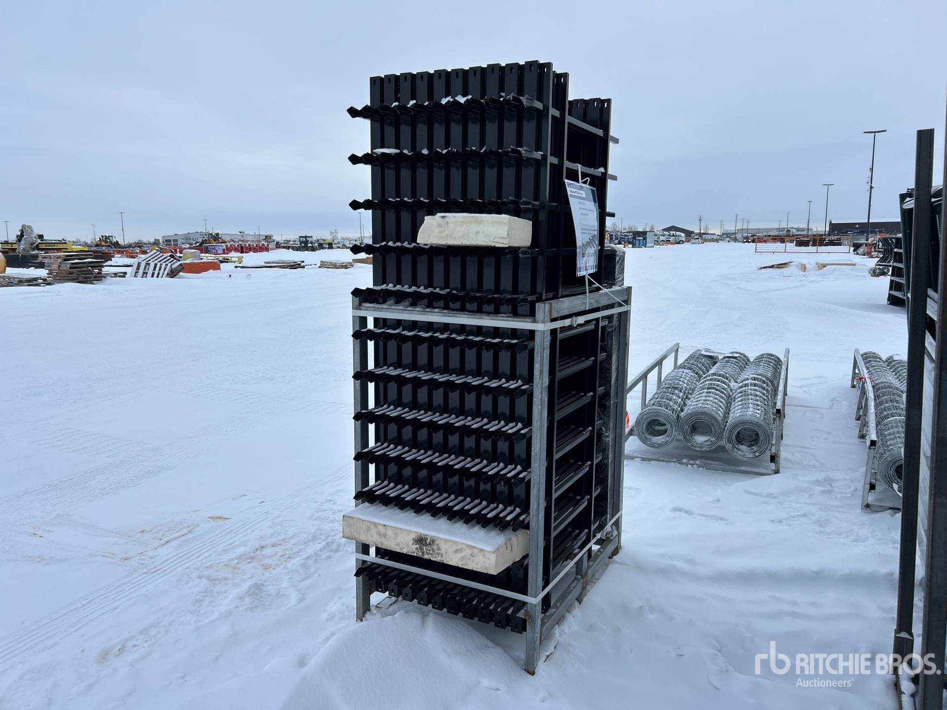 General Appearance with Bild, Ecke hinten links