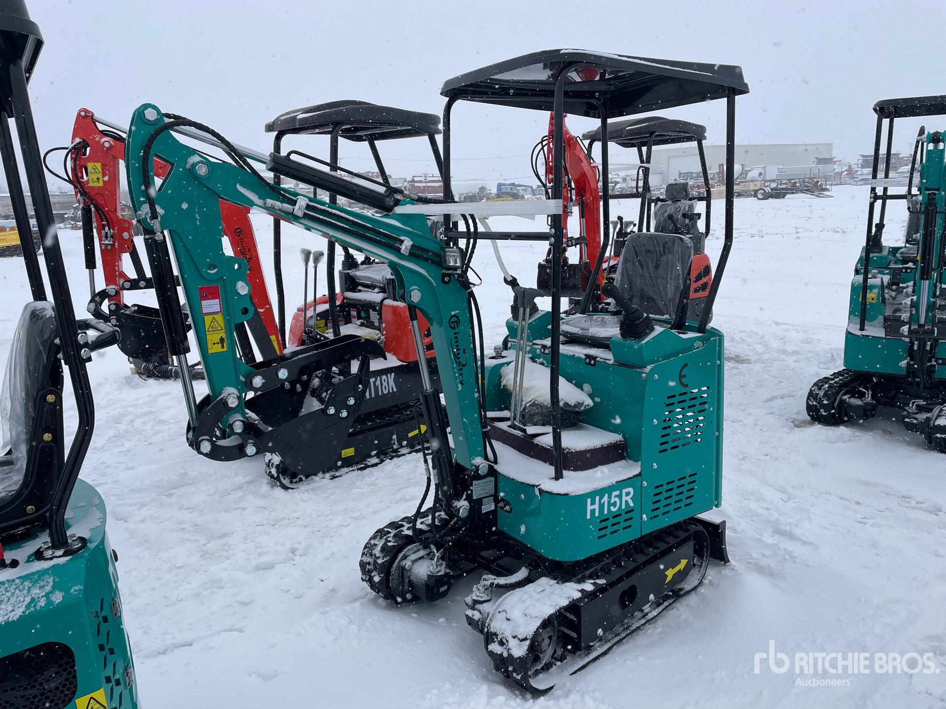 General Appearance with Picture, Left Front Corner