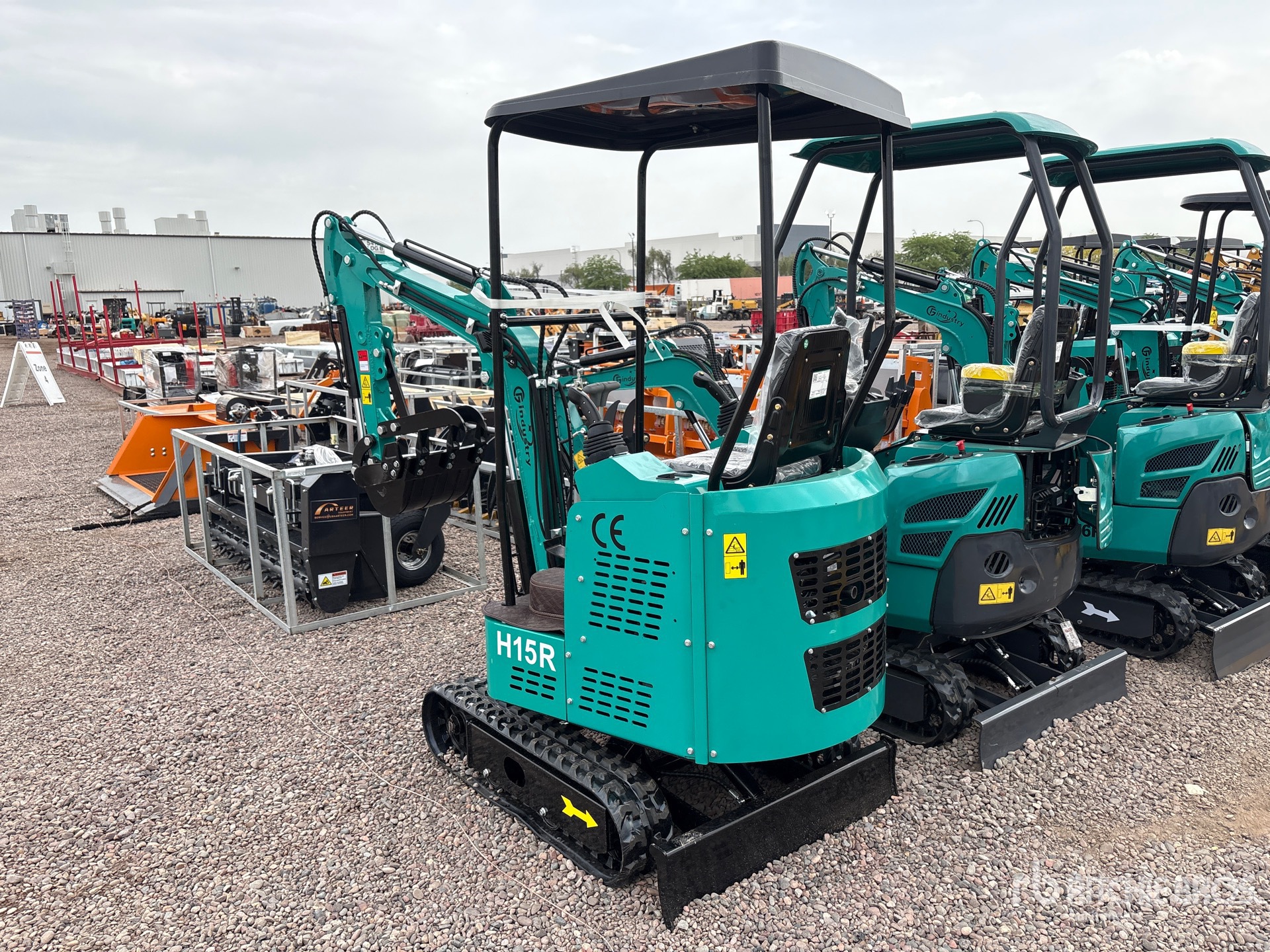 General Appearance with Picture, Left Rear Corner