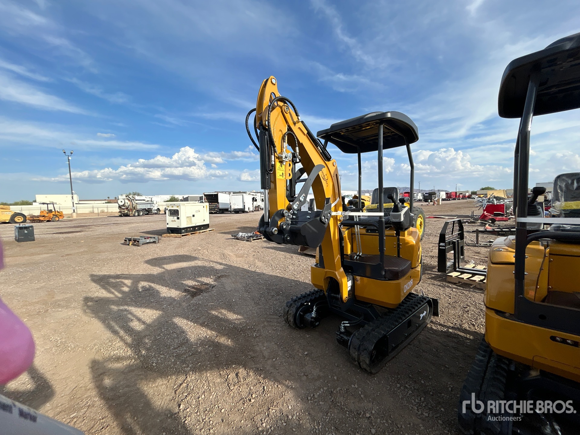 General Appearance with Featured Photo