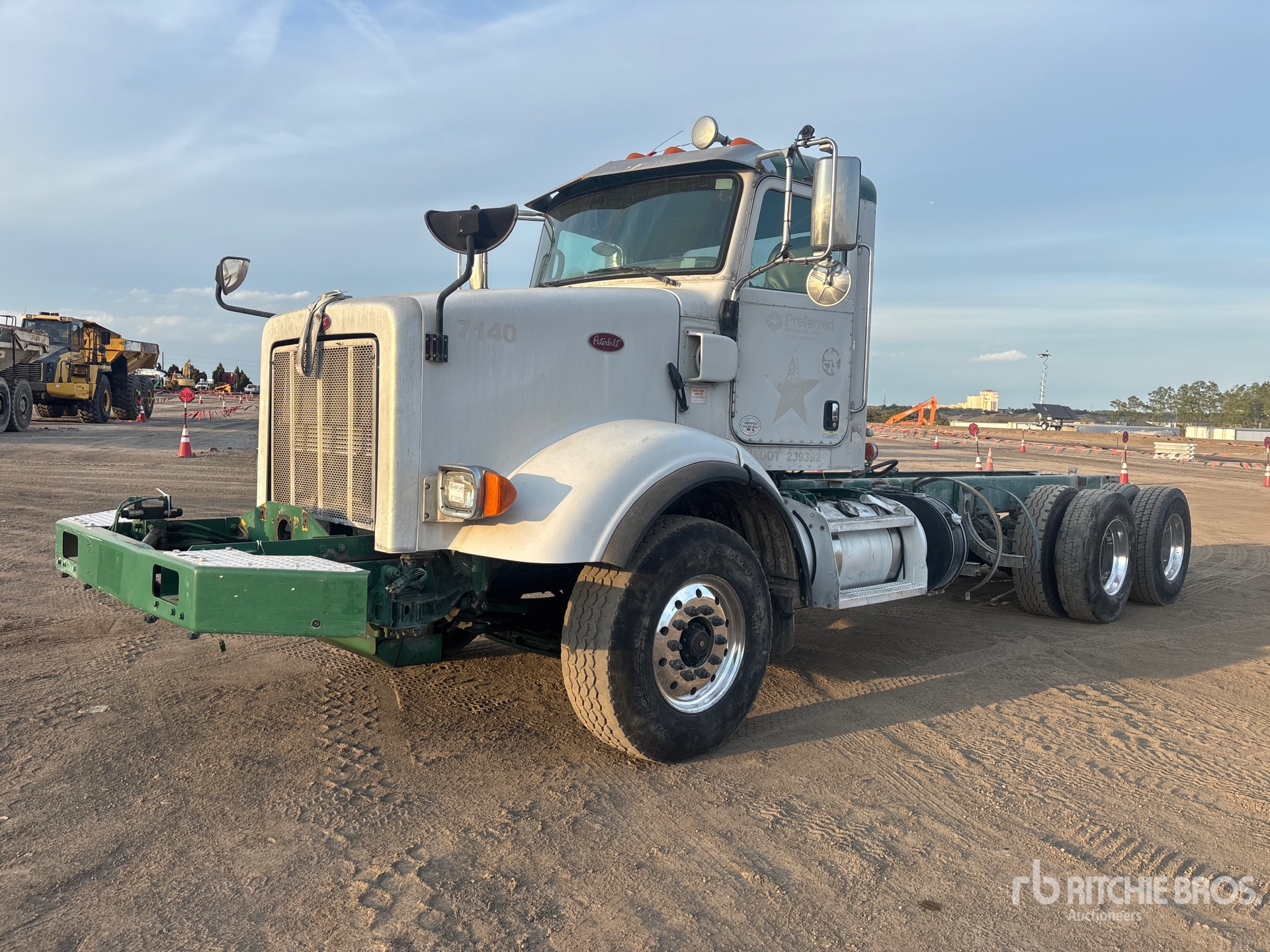 General Appearance with Featured Photo