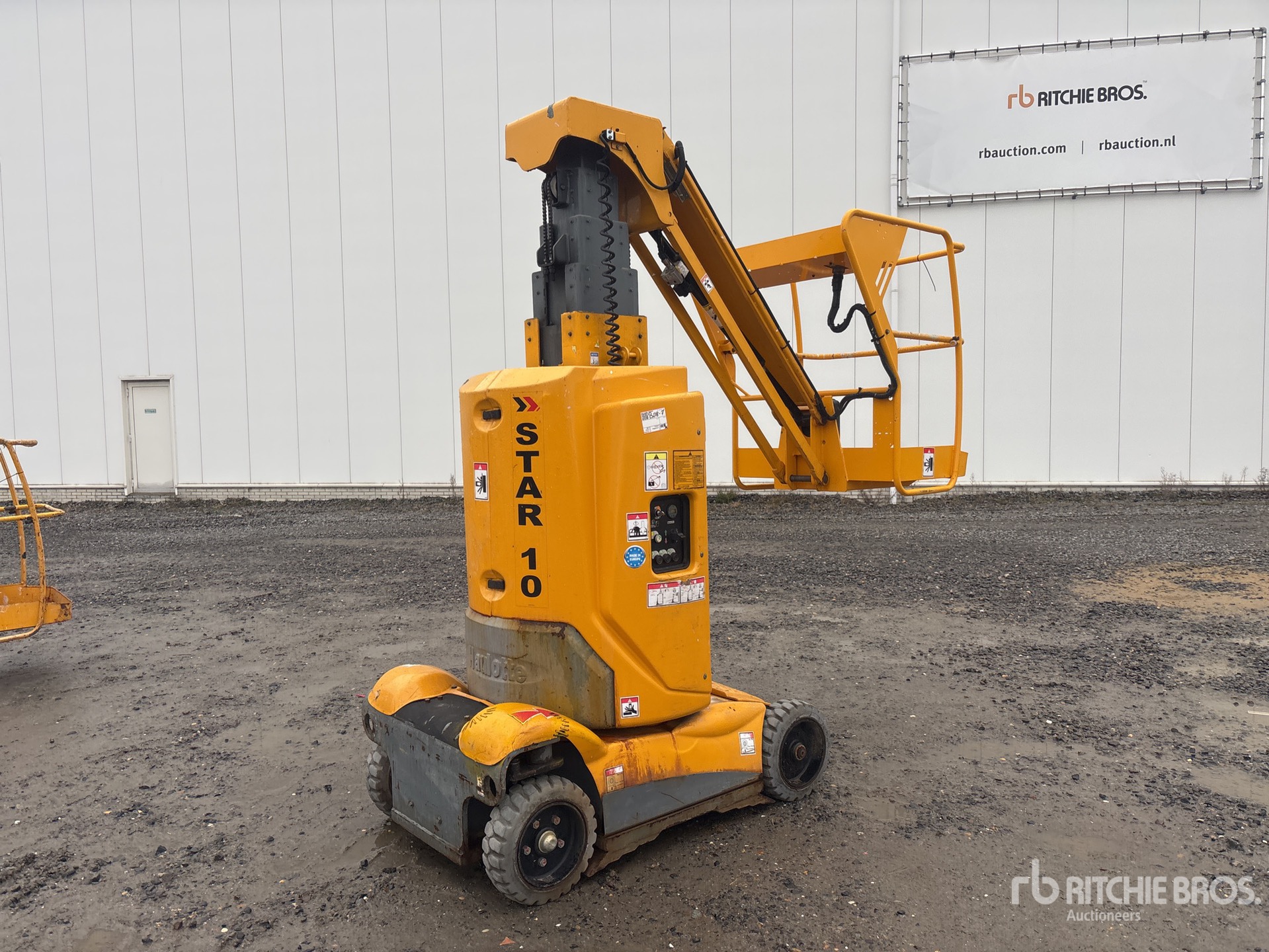 General Appearance with Imagen: esquina delantera izquierda