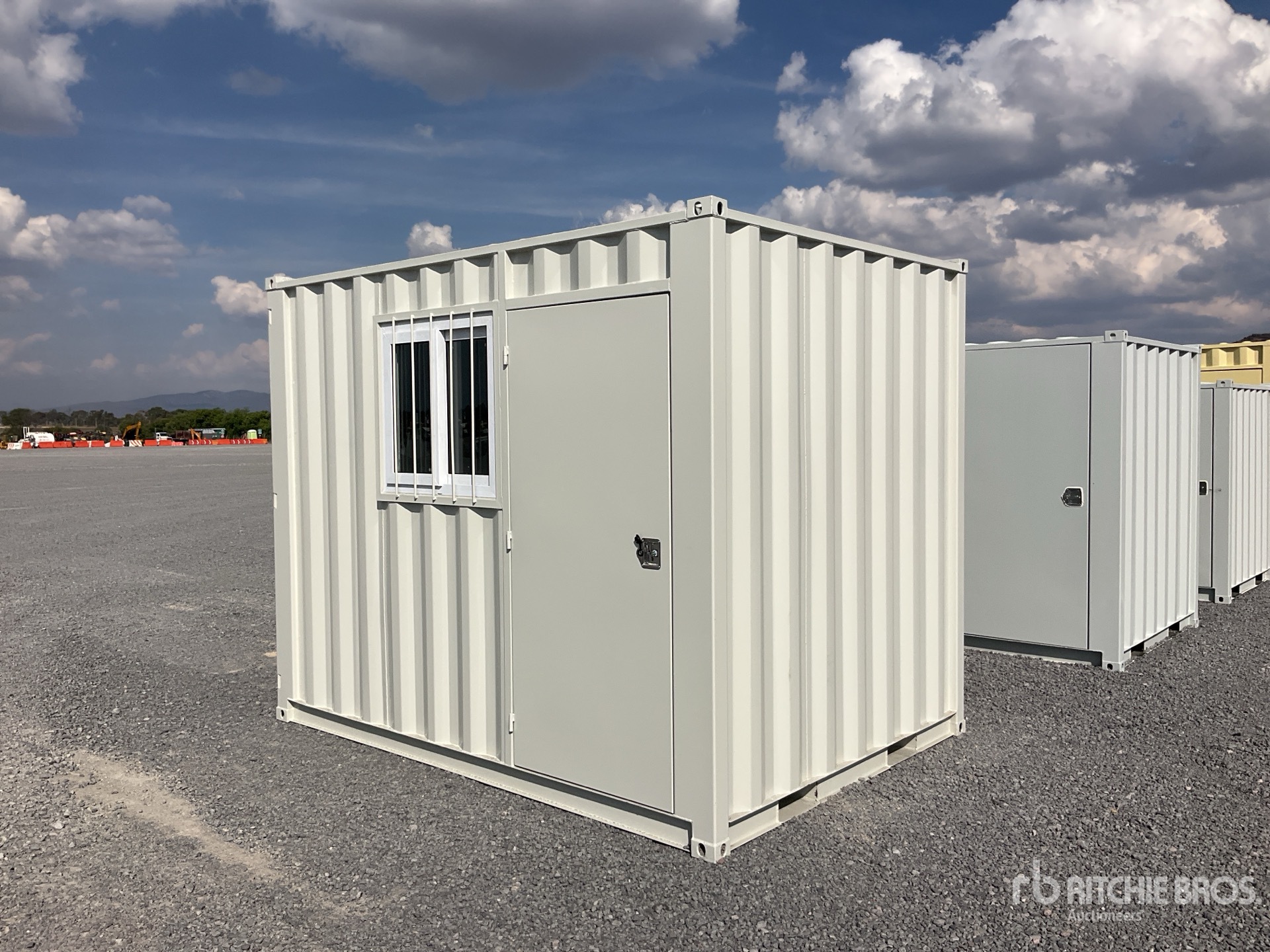 General Appearance with Imagen: esquina trasera izquierda