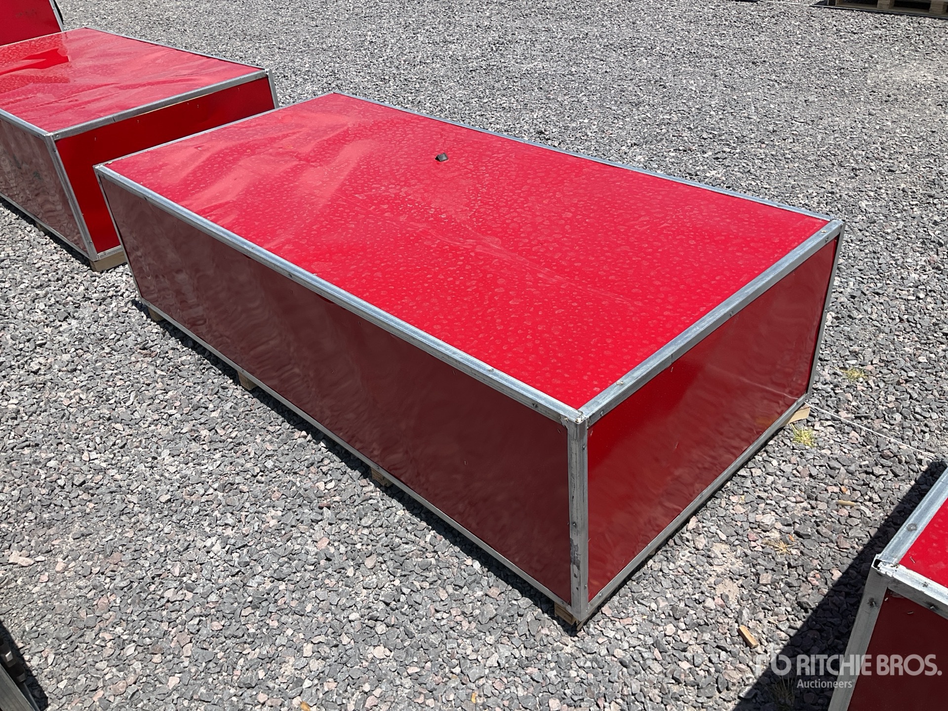 General Appearance with Image, coin avant droit