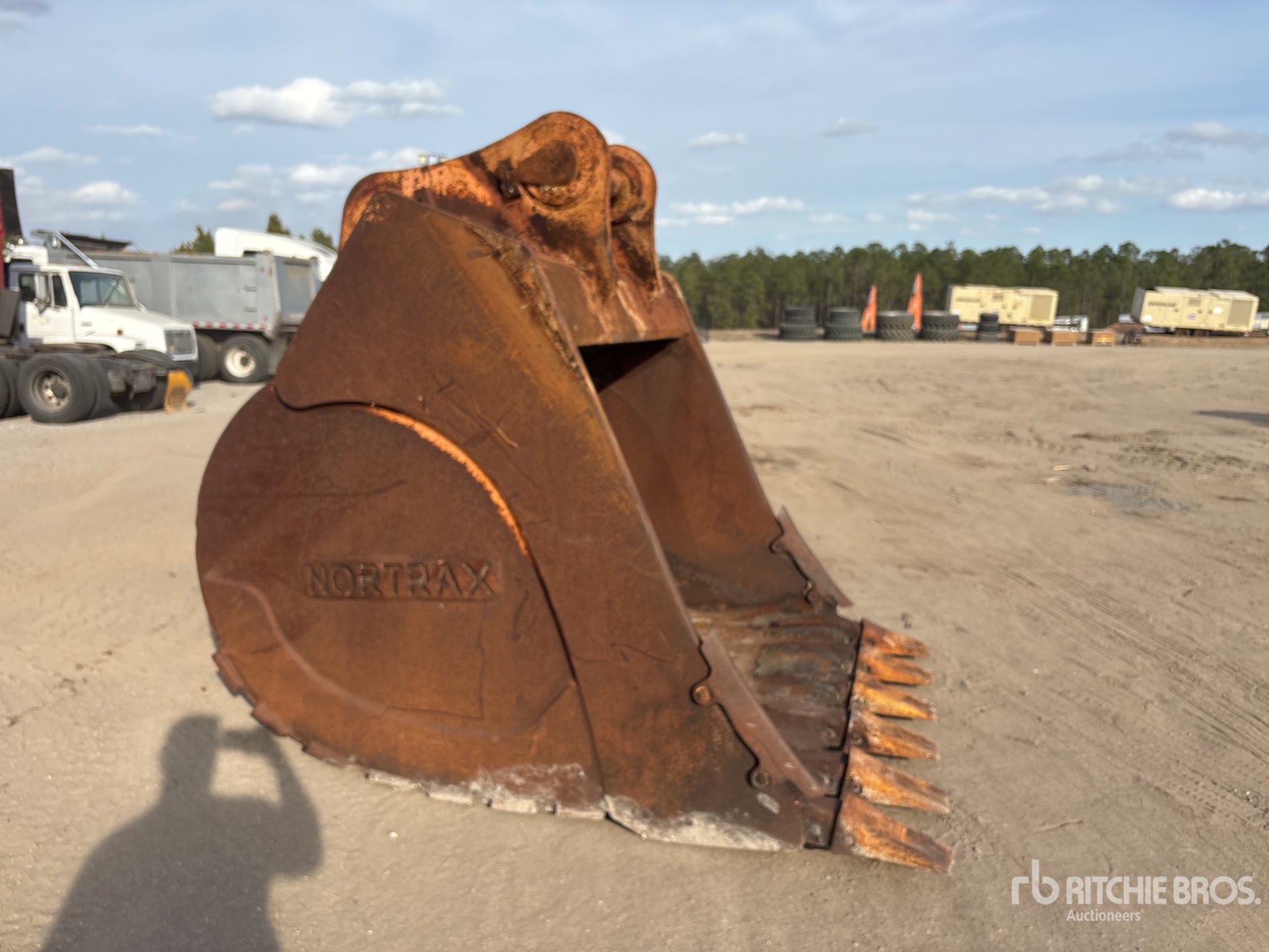 General Appearance with Foto, angolo anteriore destro