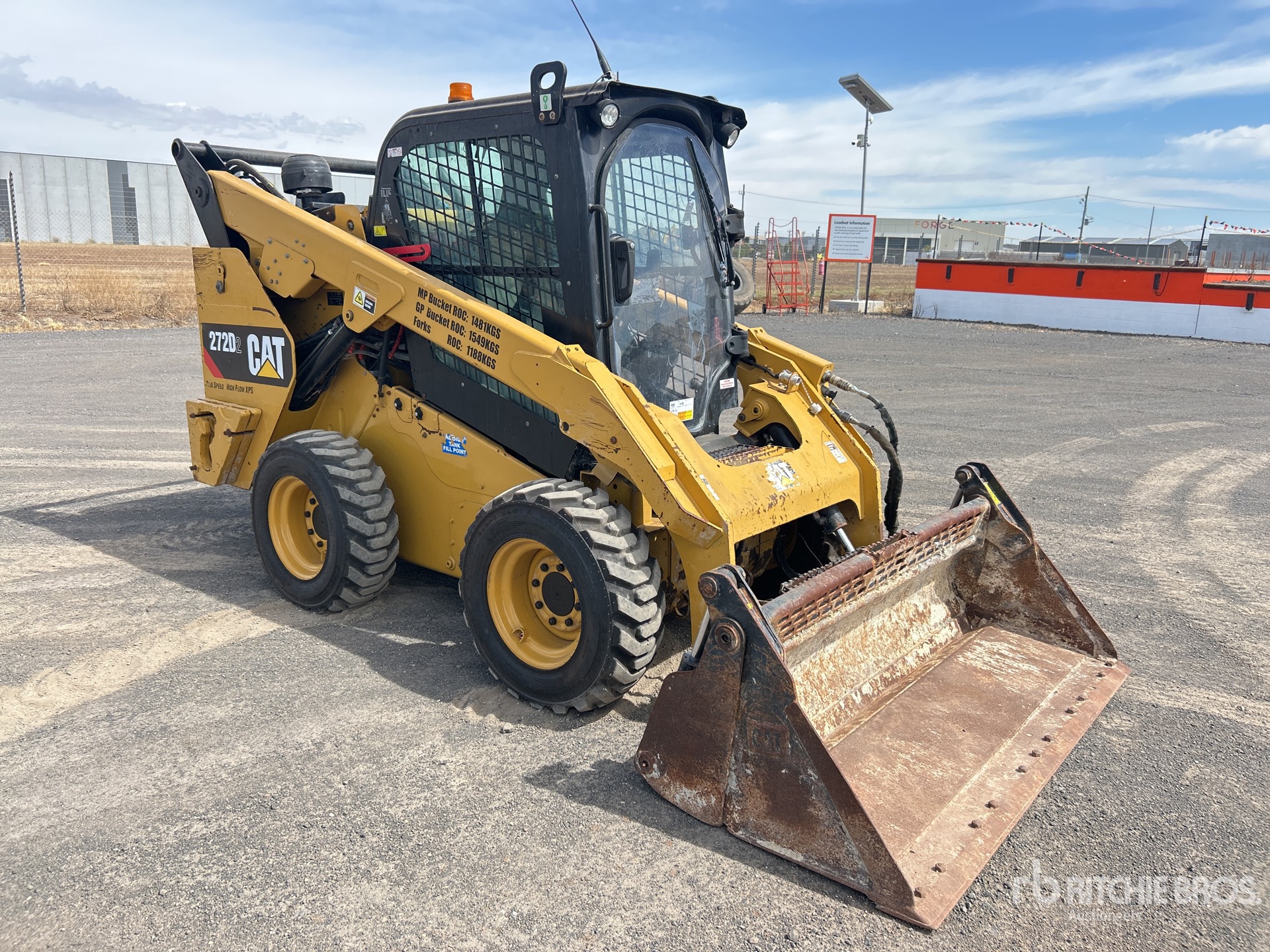 General Appearance with Picture, Right Front Corner