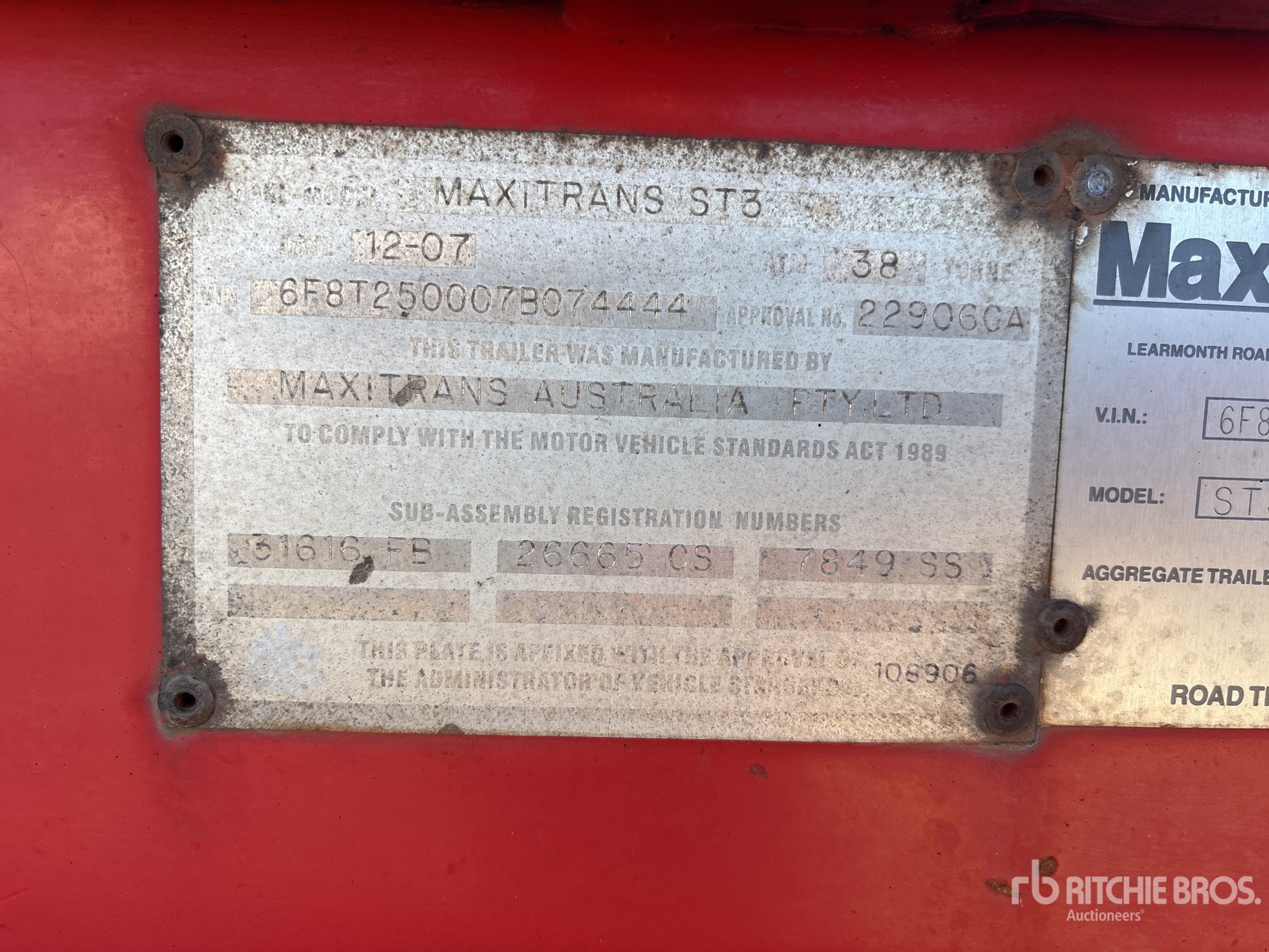 General Appearance with Serial Number / VIN