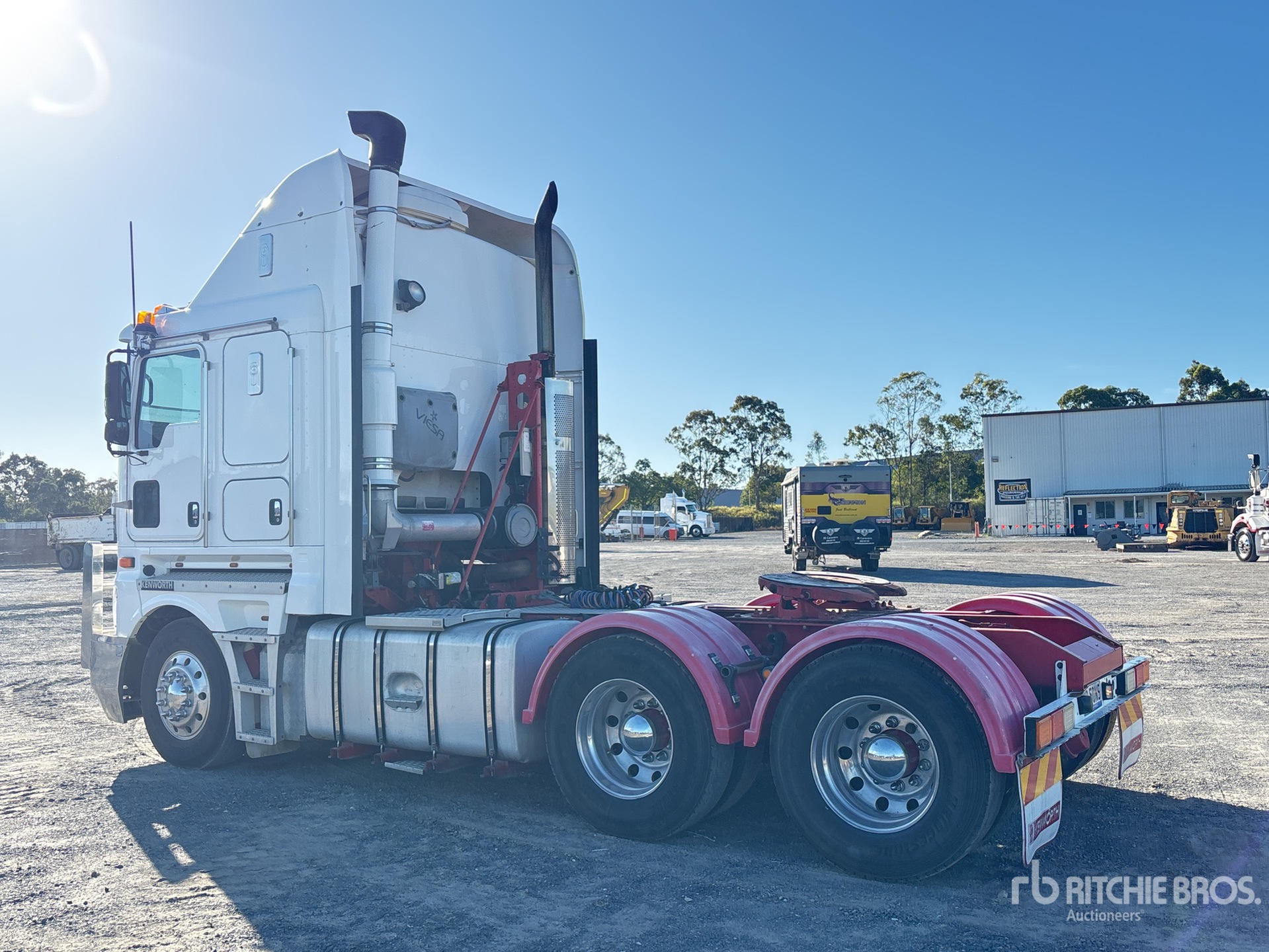 General Appearance with Picture, Right Rear Corner