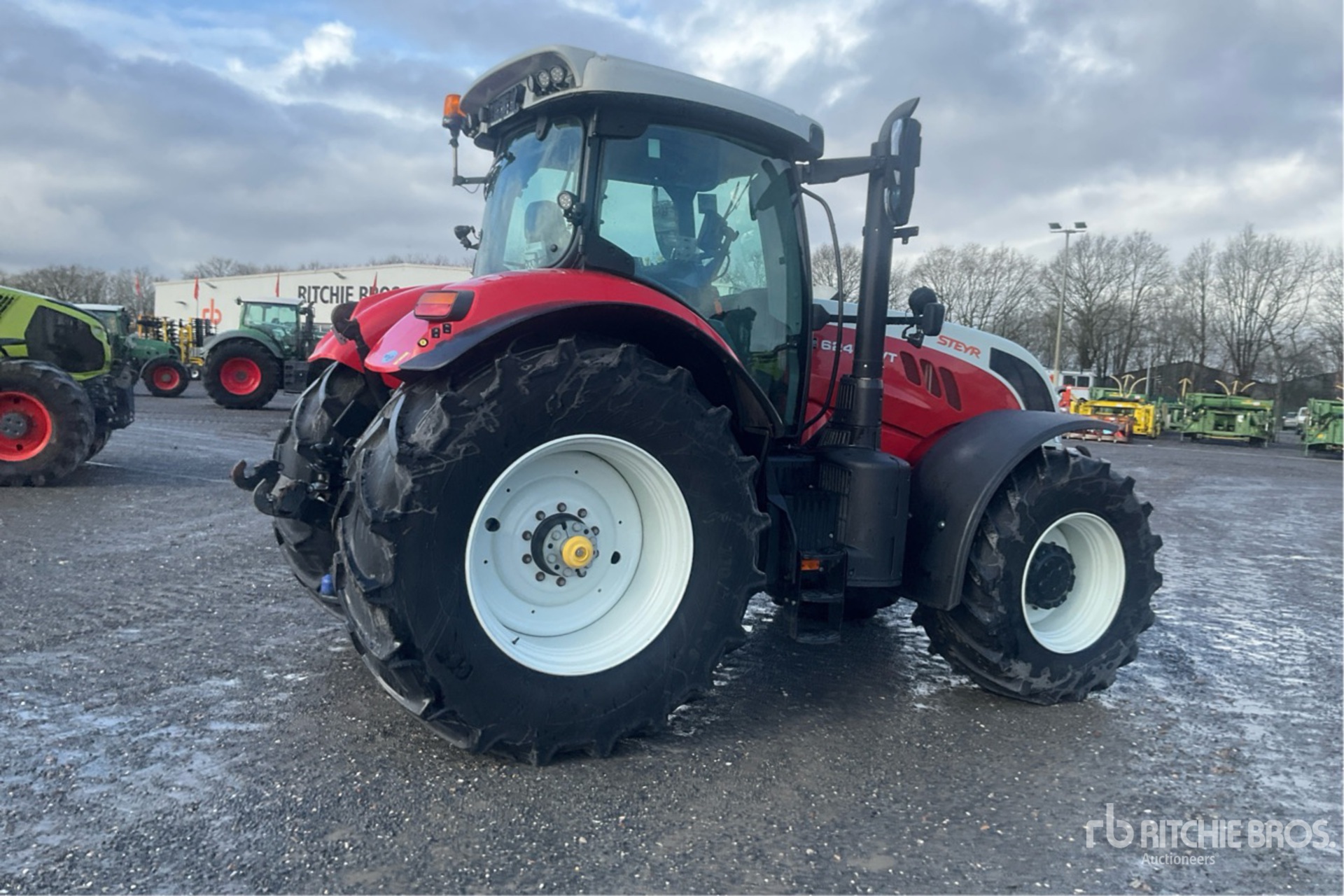 General Appearance with Picture, Right Rear Corner