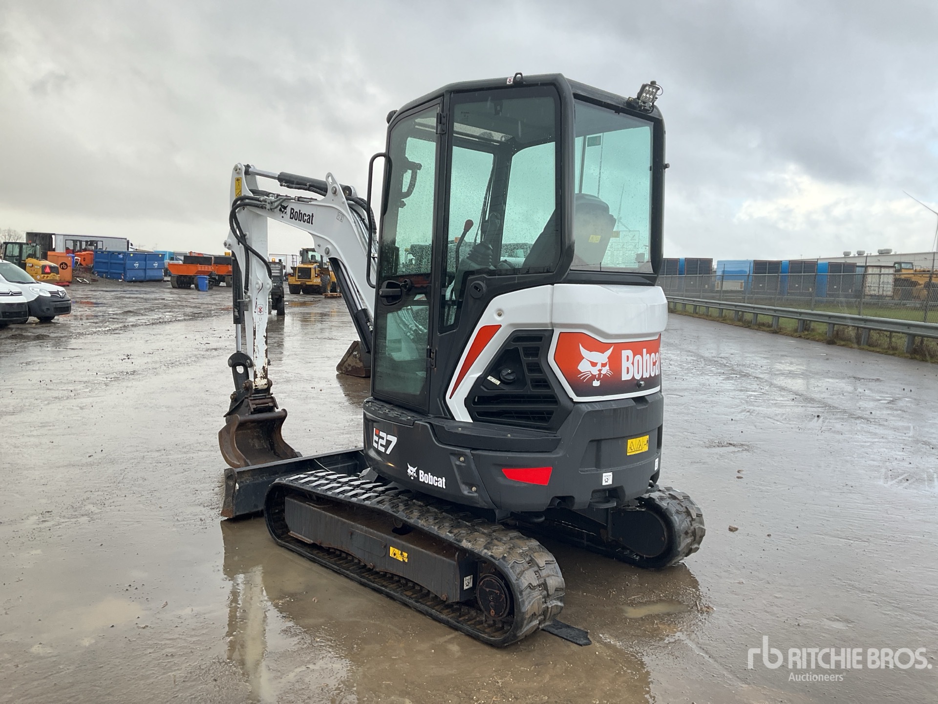 General Appearance with Picture, Left Rear Corner