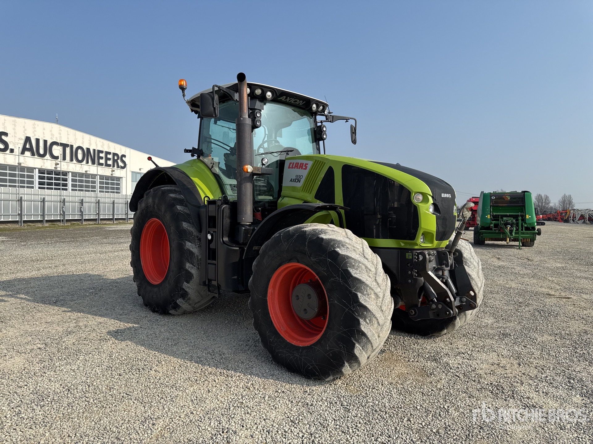 General Appearance with Picture, Right Front Corner