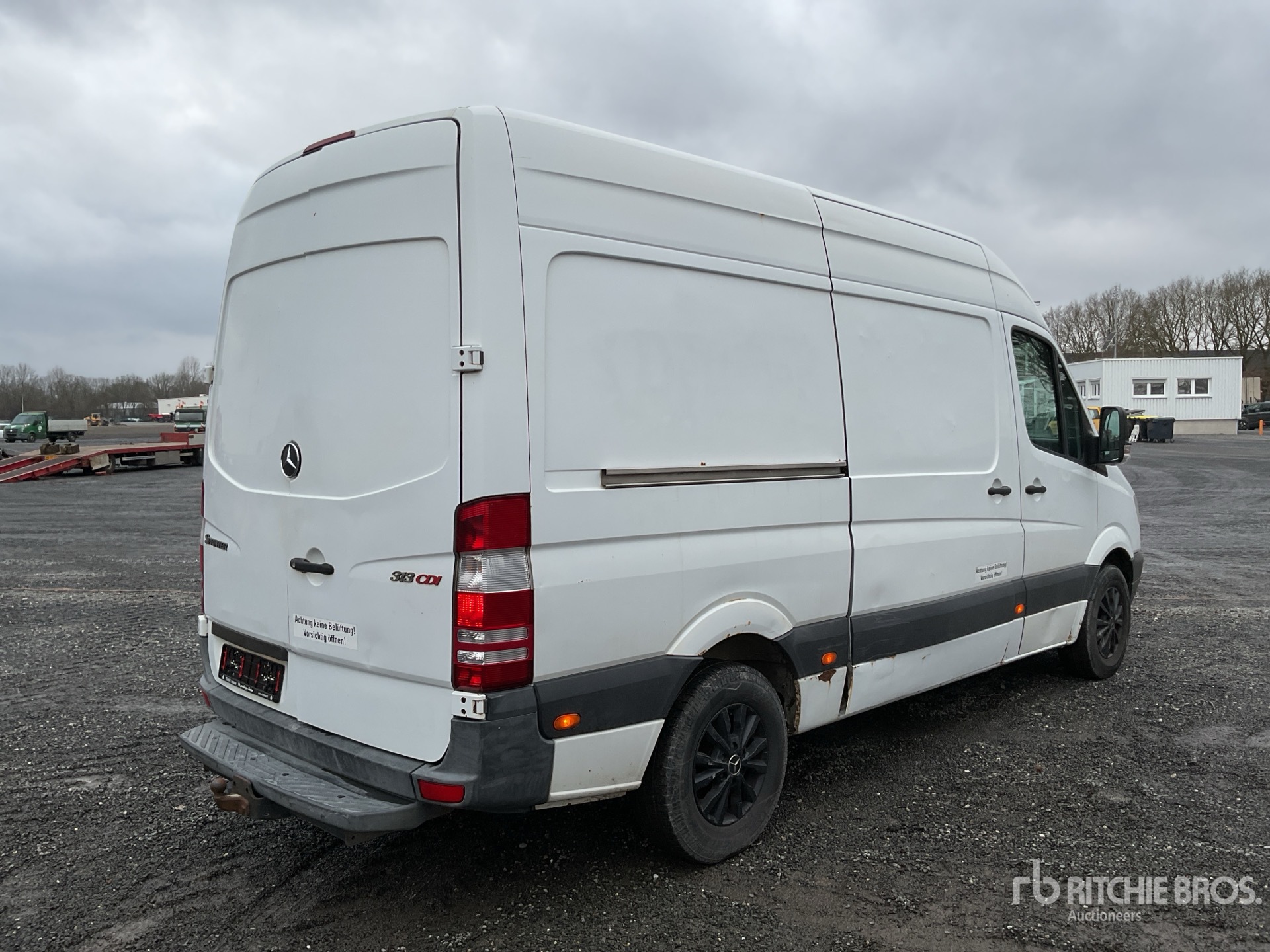 General Appearance with Picture, Right Rear Corner