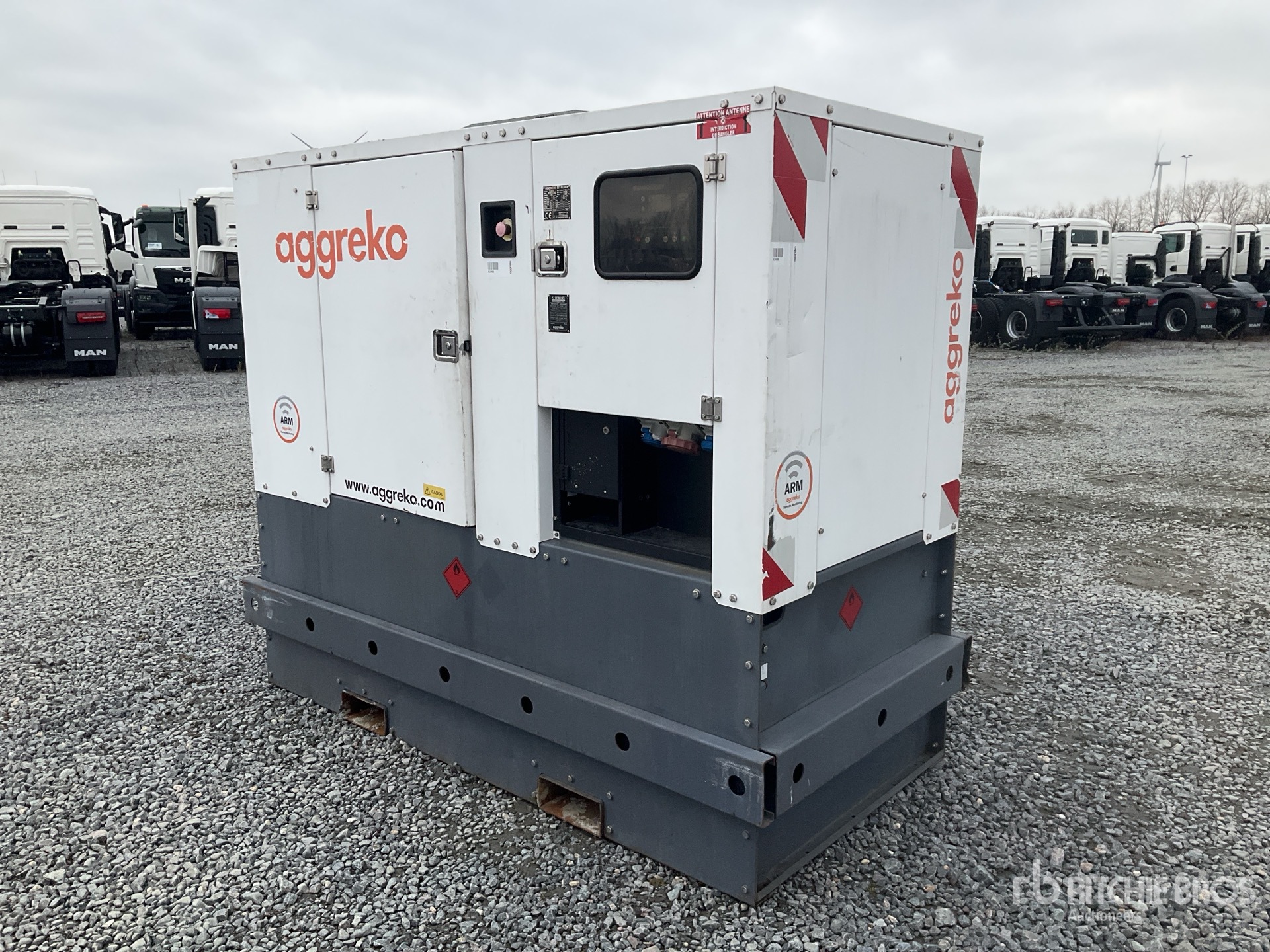 General Appearance with Picture, Left Rear Corner