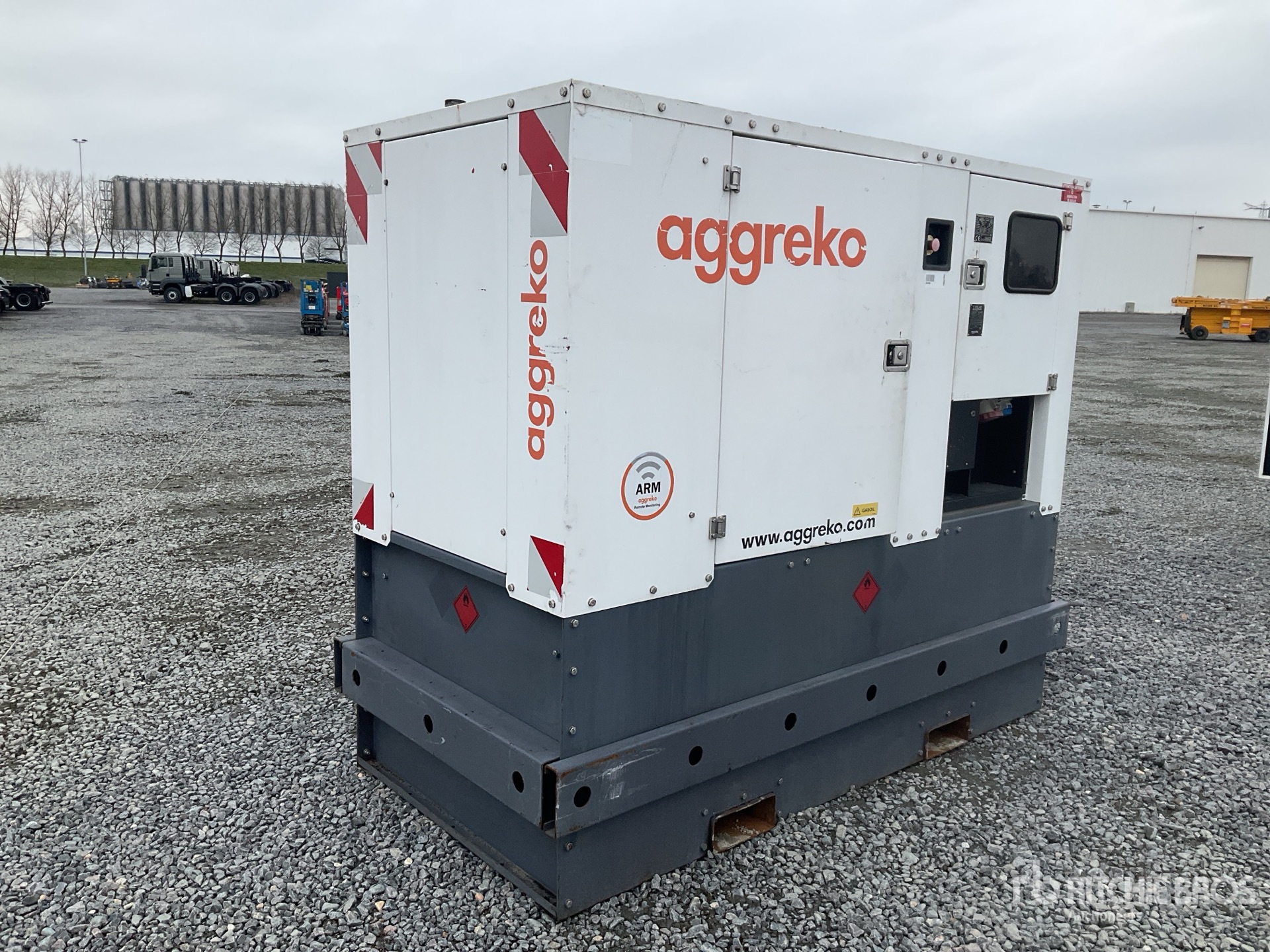 General Appearance with Picture, Left Front Corner