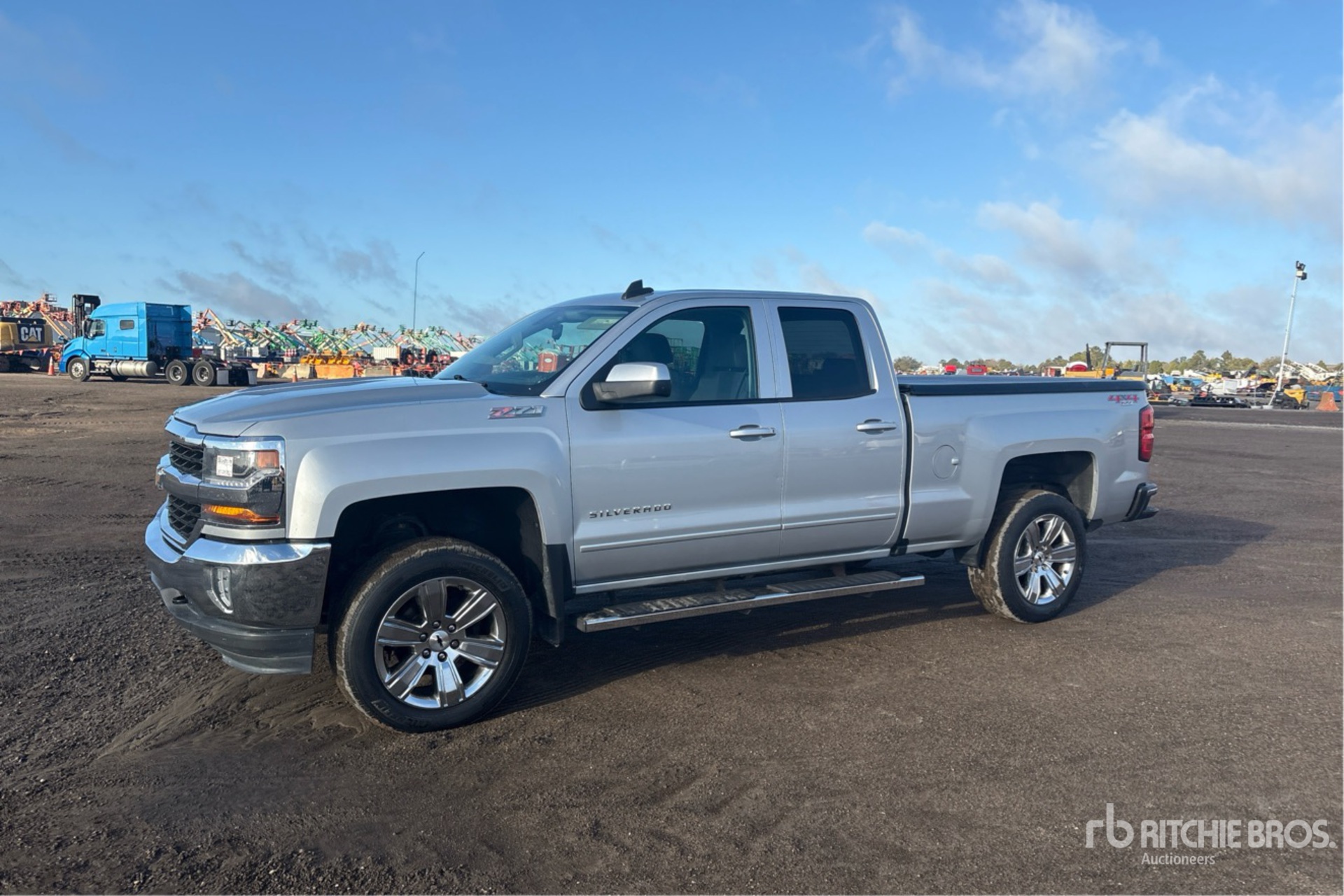 General Appearance with Picture, Left Front Corner