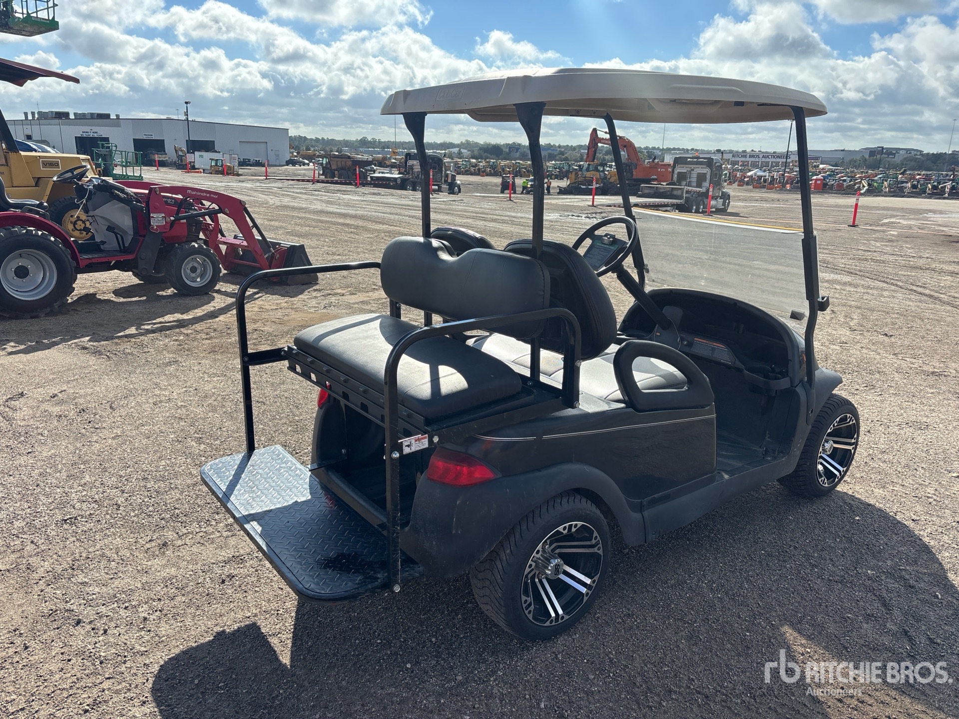 Aspect général with Image, coin arrière droit