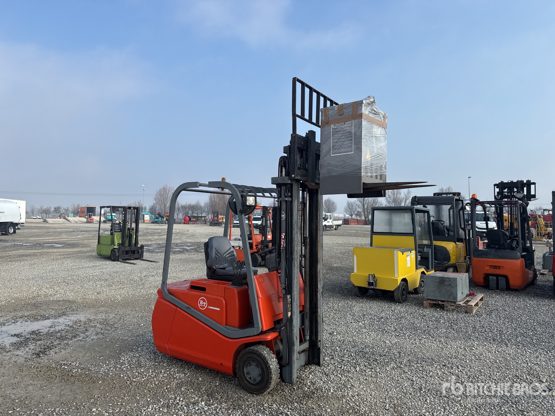 Aspect général with Image, coin avant droit