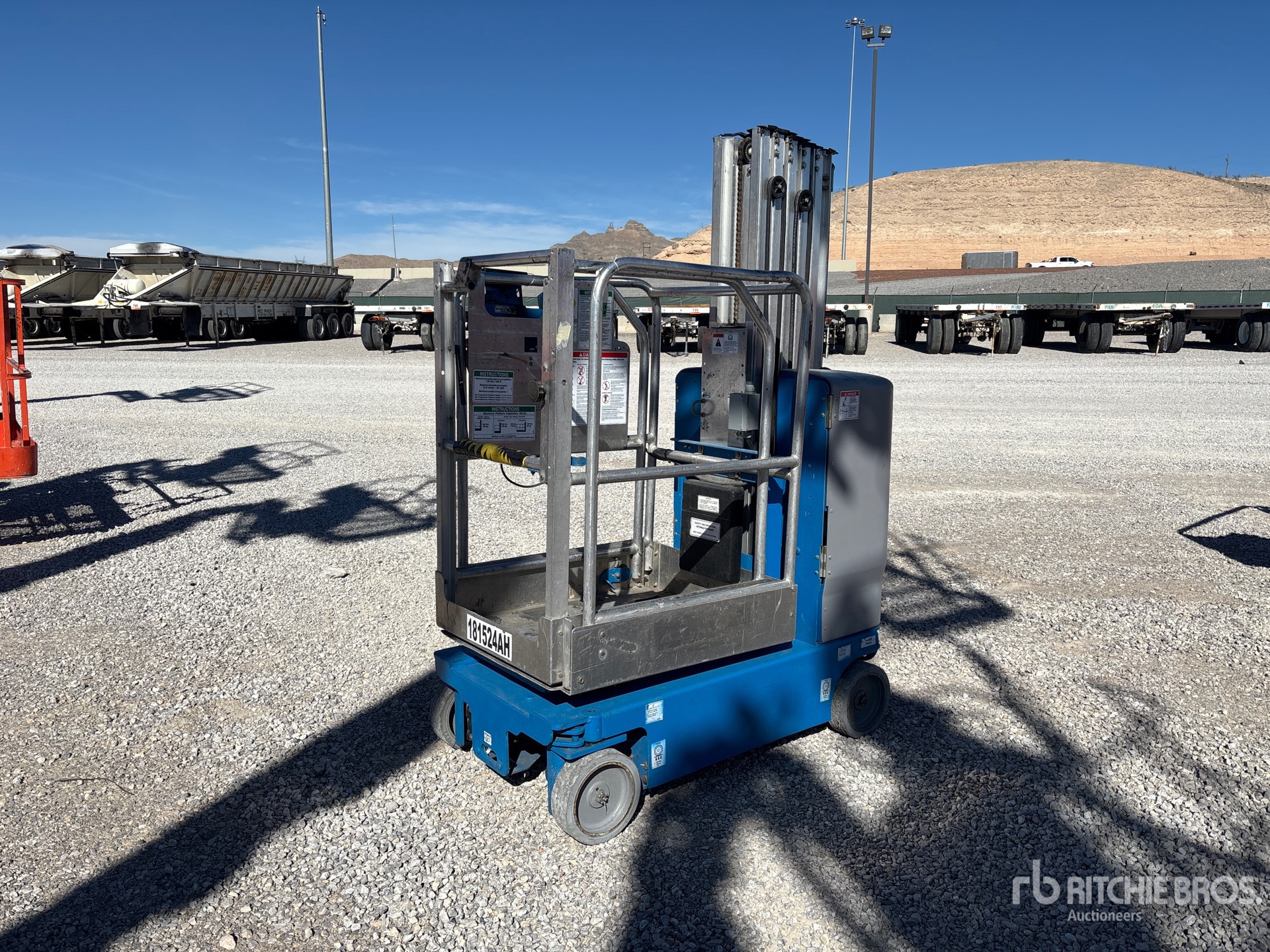 General Appearance with Picture, Left Front Corner