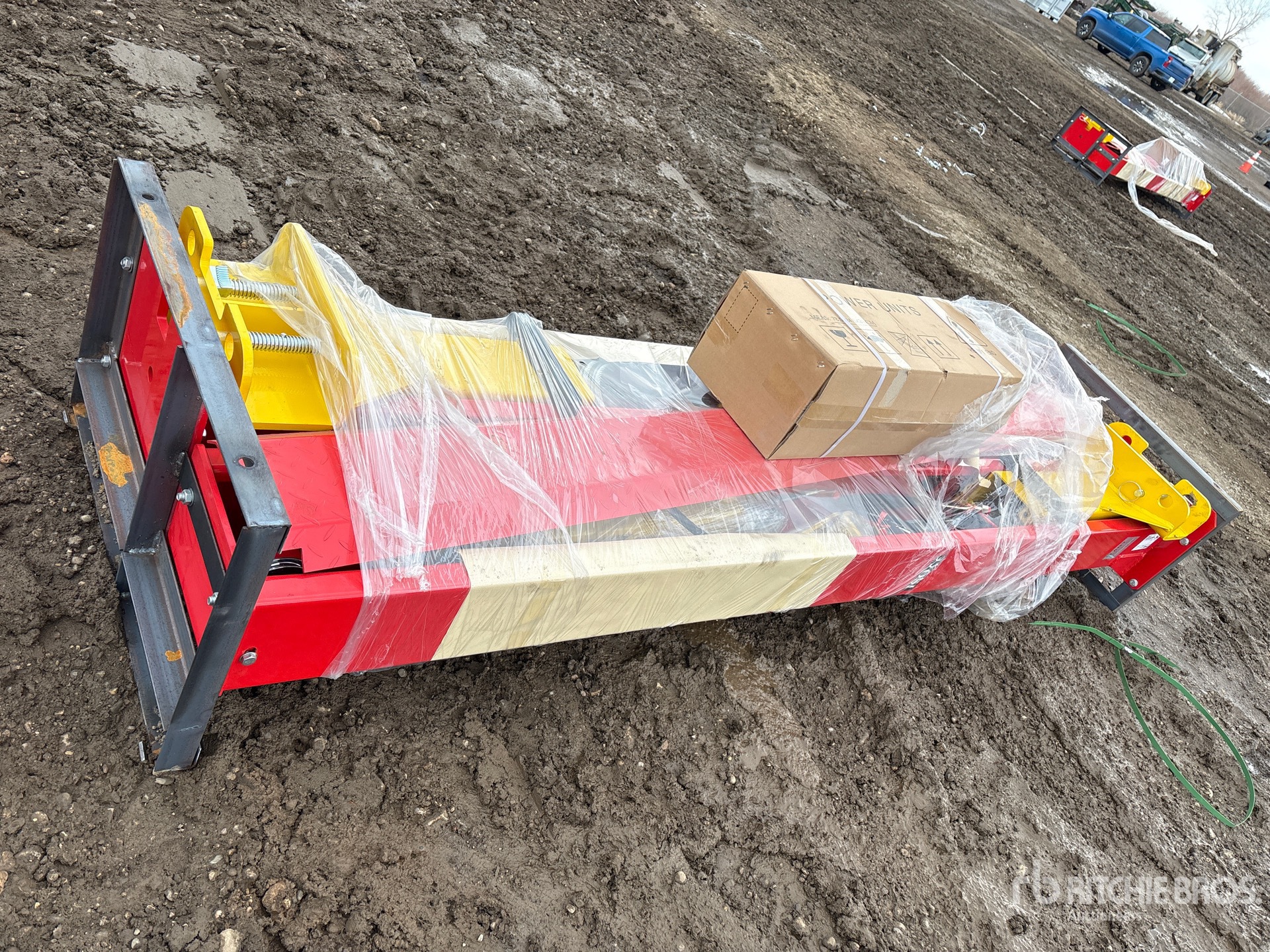 Aspect général with Image, coin arrière droit