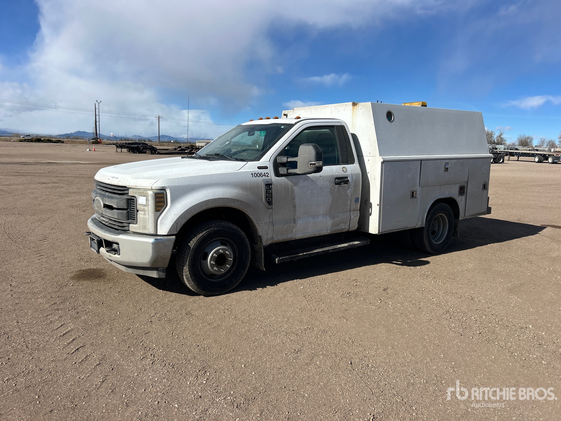 General Appearance with Featured Photo