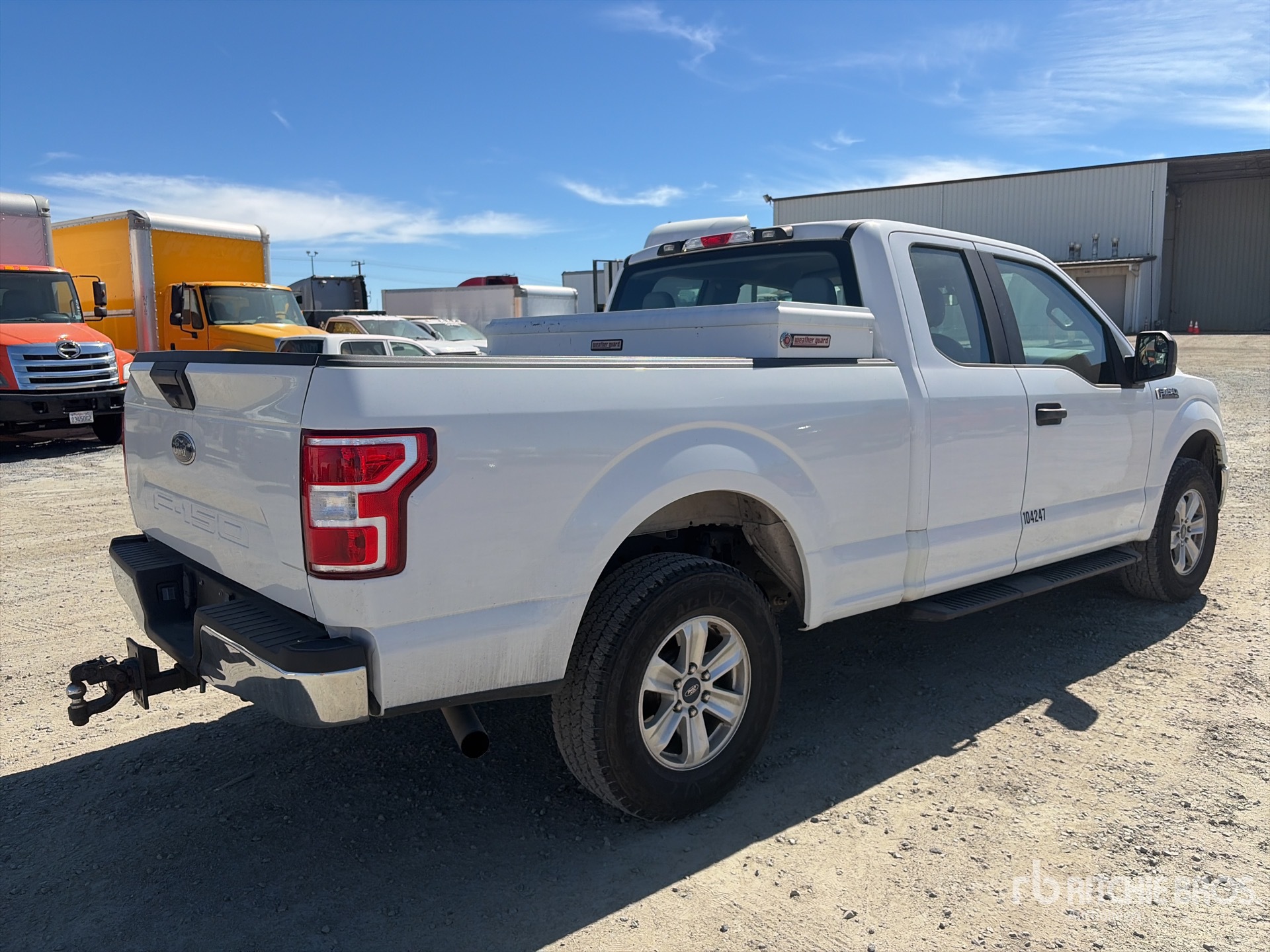 General Appearance with Picture, Right Rear Corner