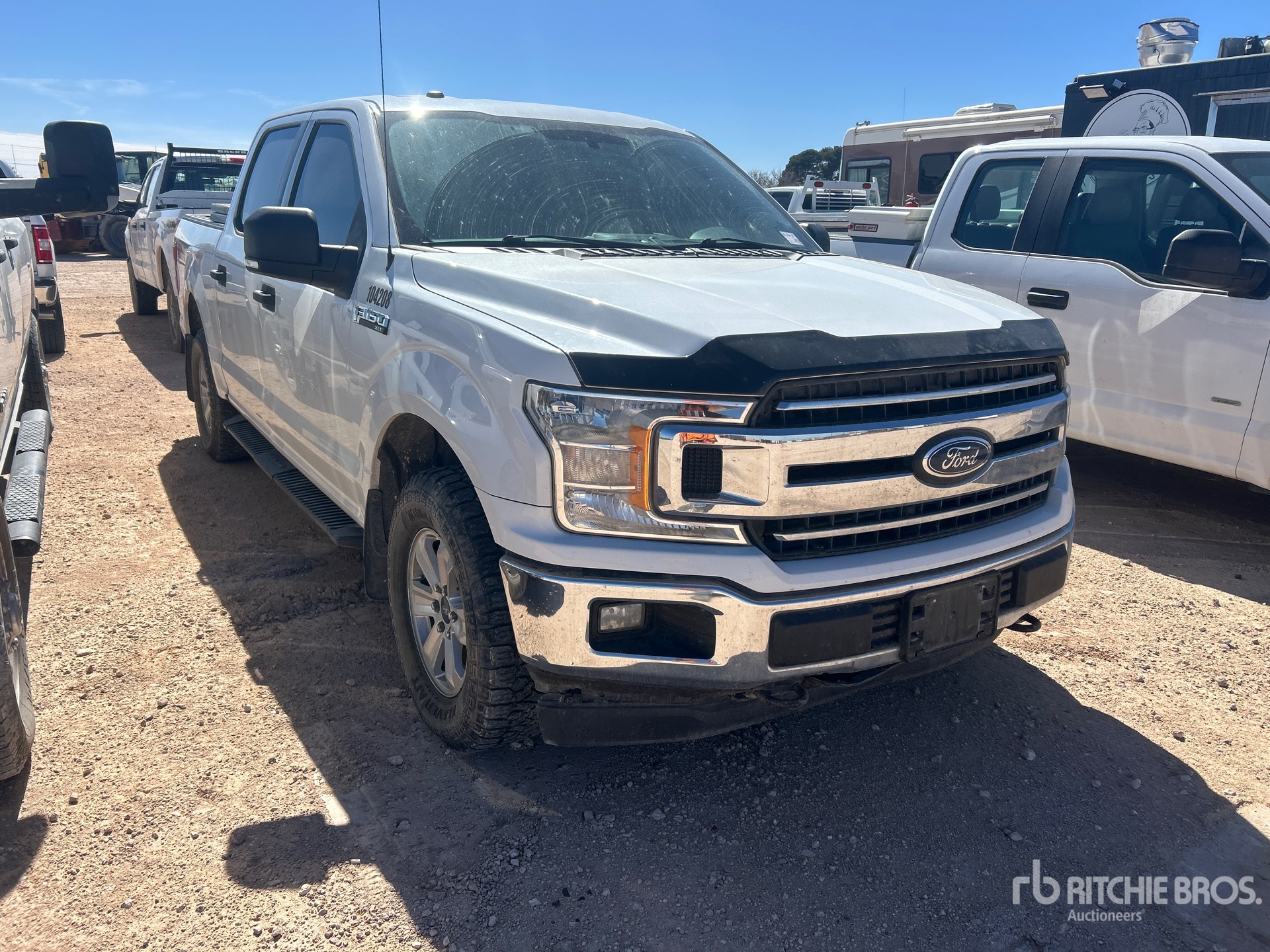 General Appearance with Bild, Ecke vorne rechts